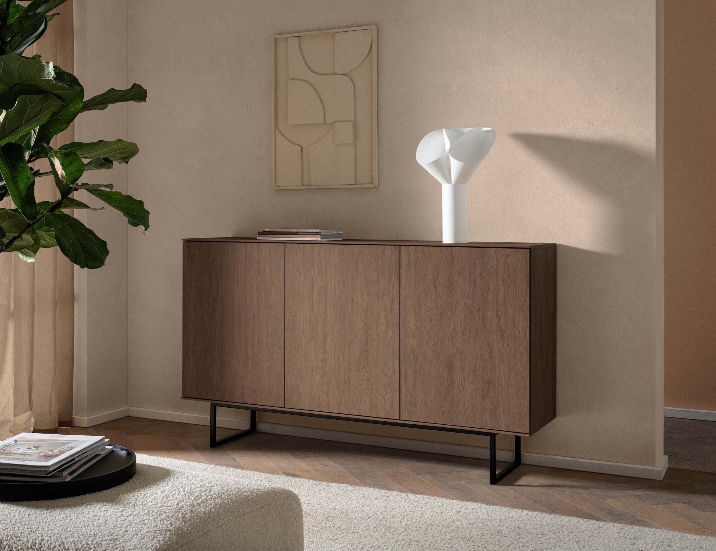 Home affaire Sideboard »Lund, moderner Schrank, Kommode mit Kufengestell« optisch dünner Oberboden, hochwertige Optik, ausreichend Stauraum
