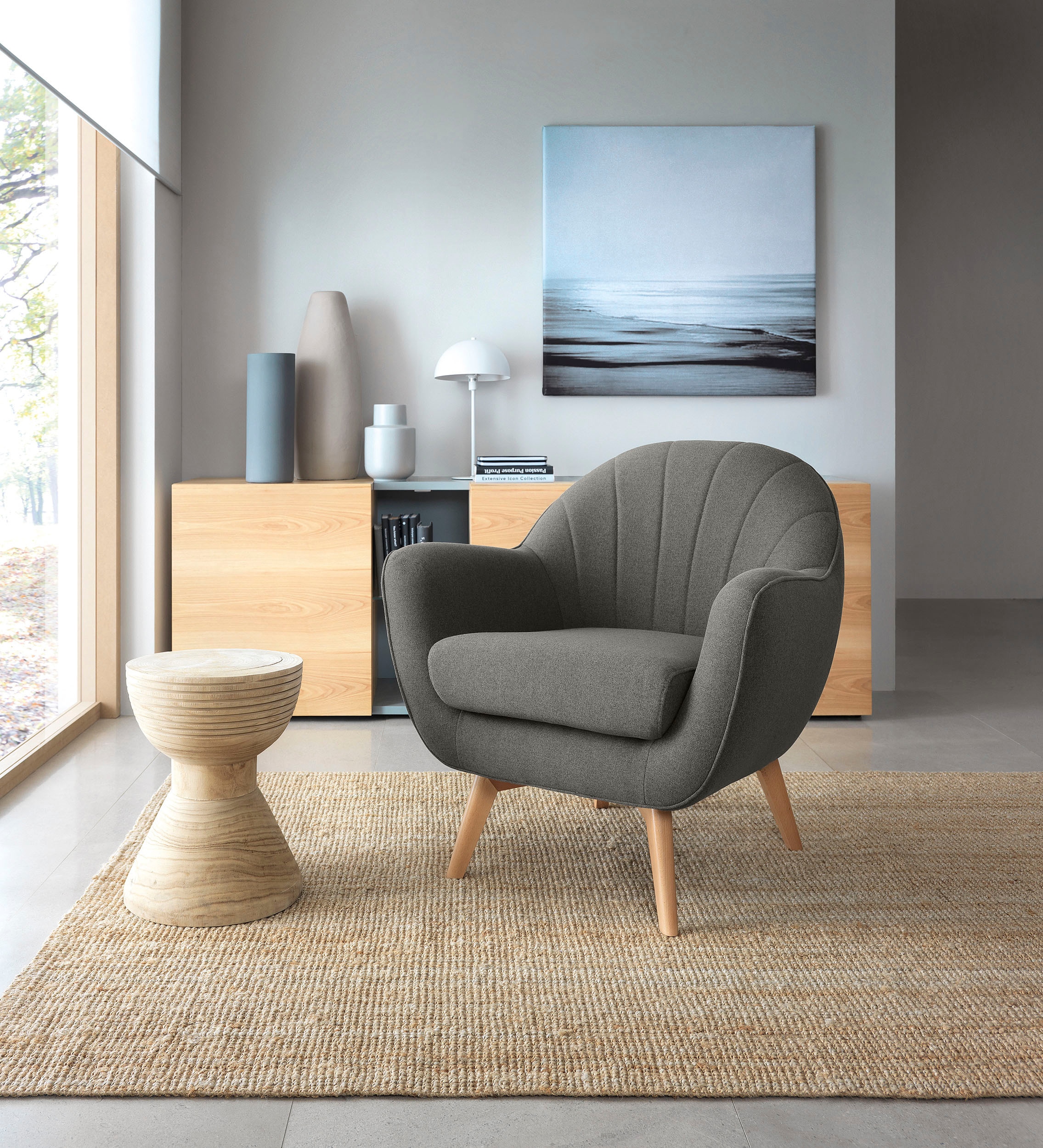 Image of TRENDMANUFAKTUR Sessel "Fuelta, Loungesessel, organische Formensprache, bequem, Solitärsessel" mit auffälligem Nahtbild und schönen Füssen aus Holz