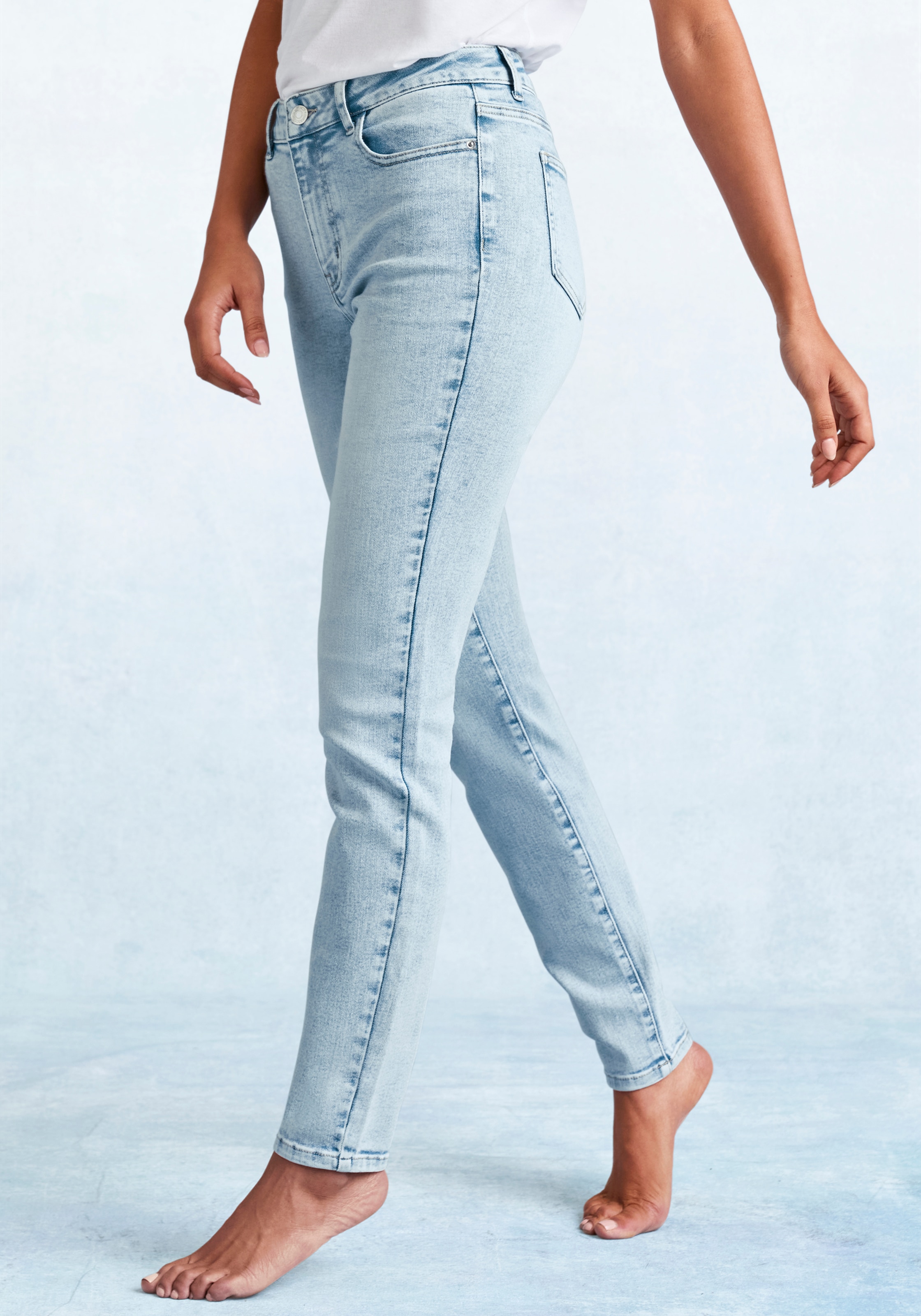 Image of French Connection Skinny-fit-Jeans "mit Used-Waschung und klassischem 5-Pocket-Design" schmale Beinform, Röhrenjeans, Stretchjeans, elastisches Material