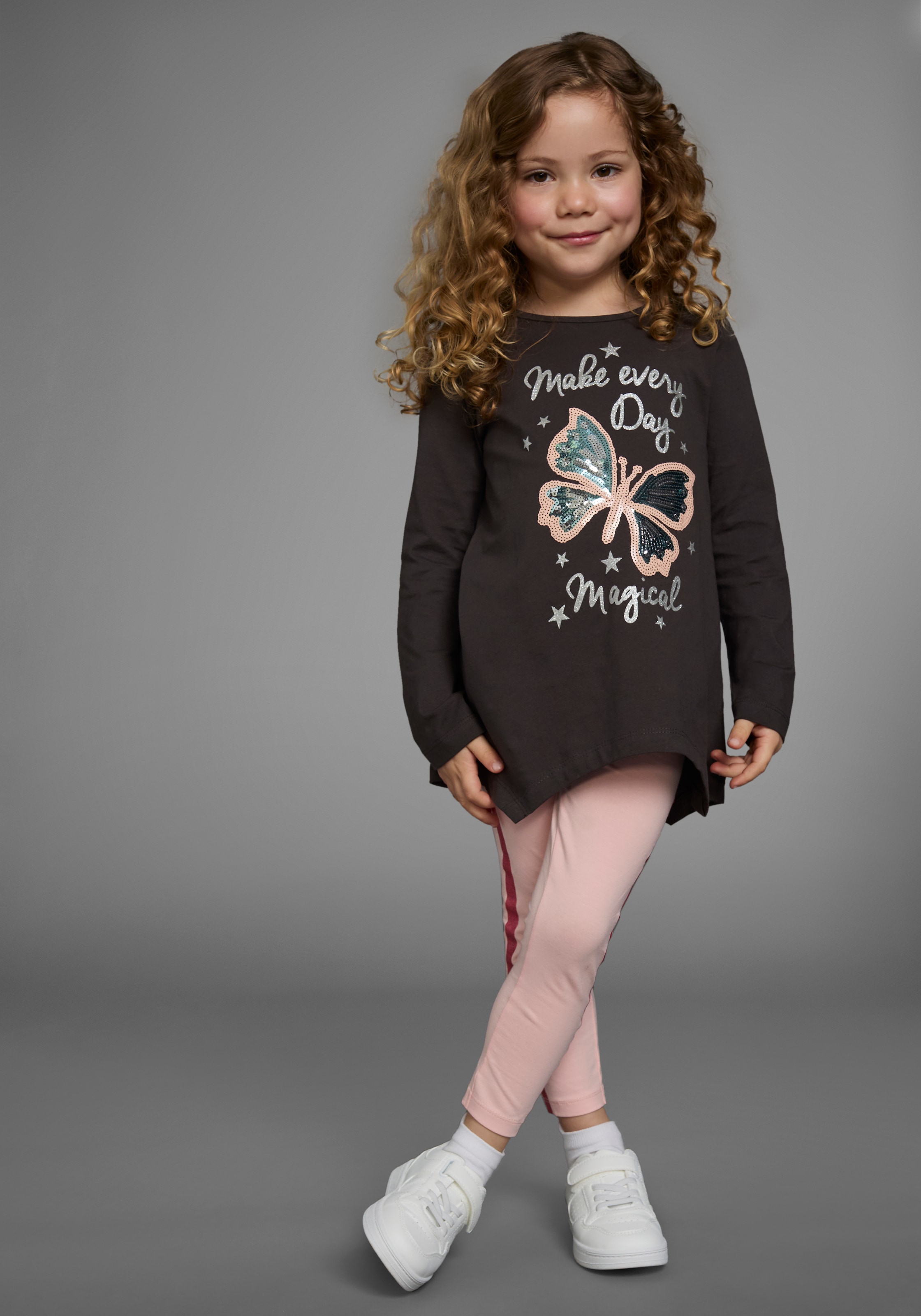KIDSWORLD Langarmshirt & Leggings »2tlg. Set Shirt + Leggings mit Glitzerdetails«, niedlicher Schmetterling für kleine Mädchen