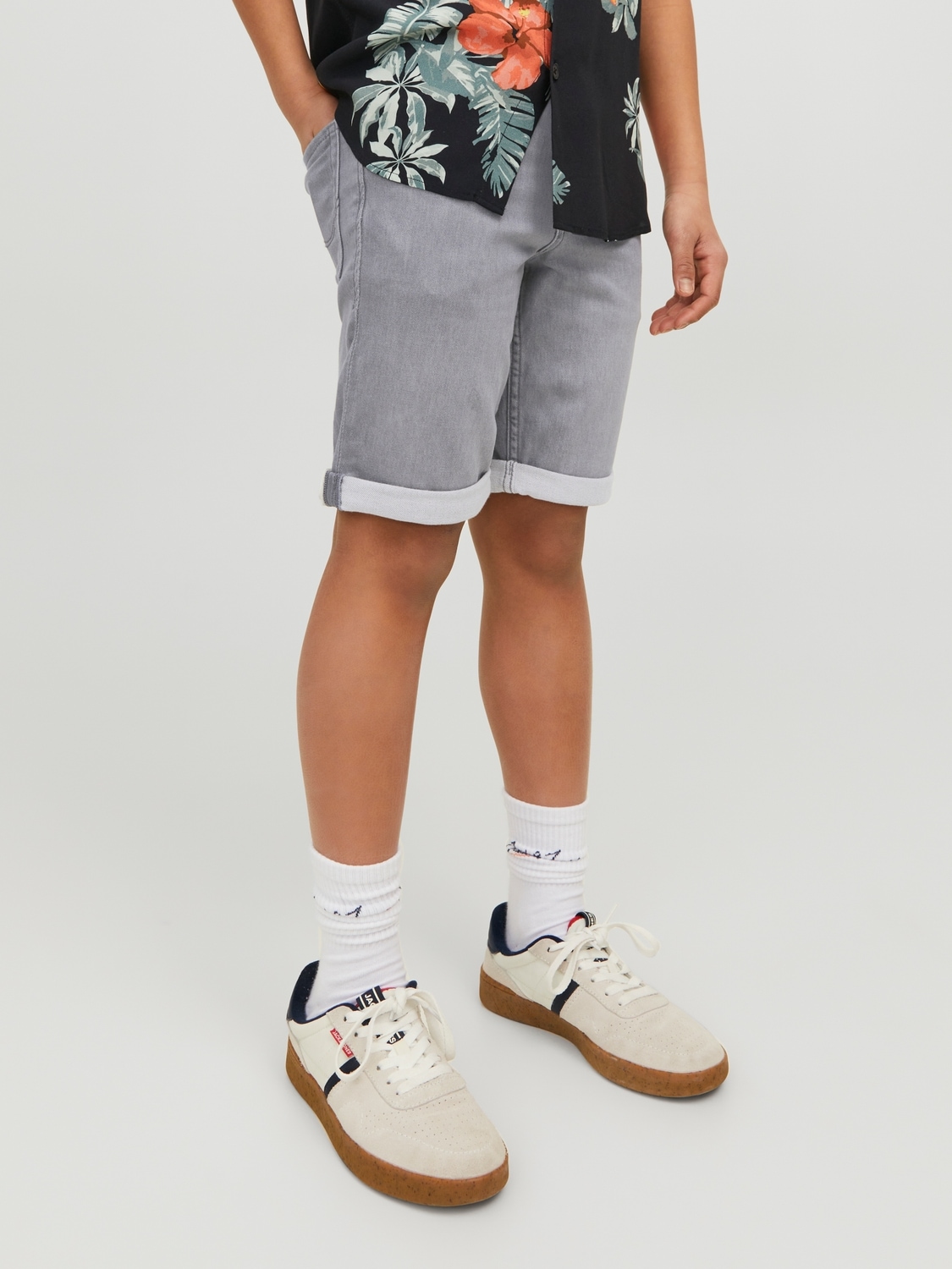 Jeansshorts »JJIRICK JJICON SHORTS GE«, mit Umschlag