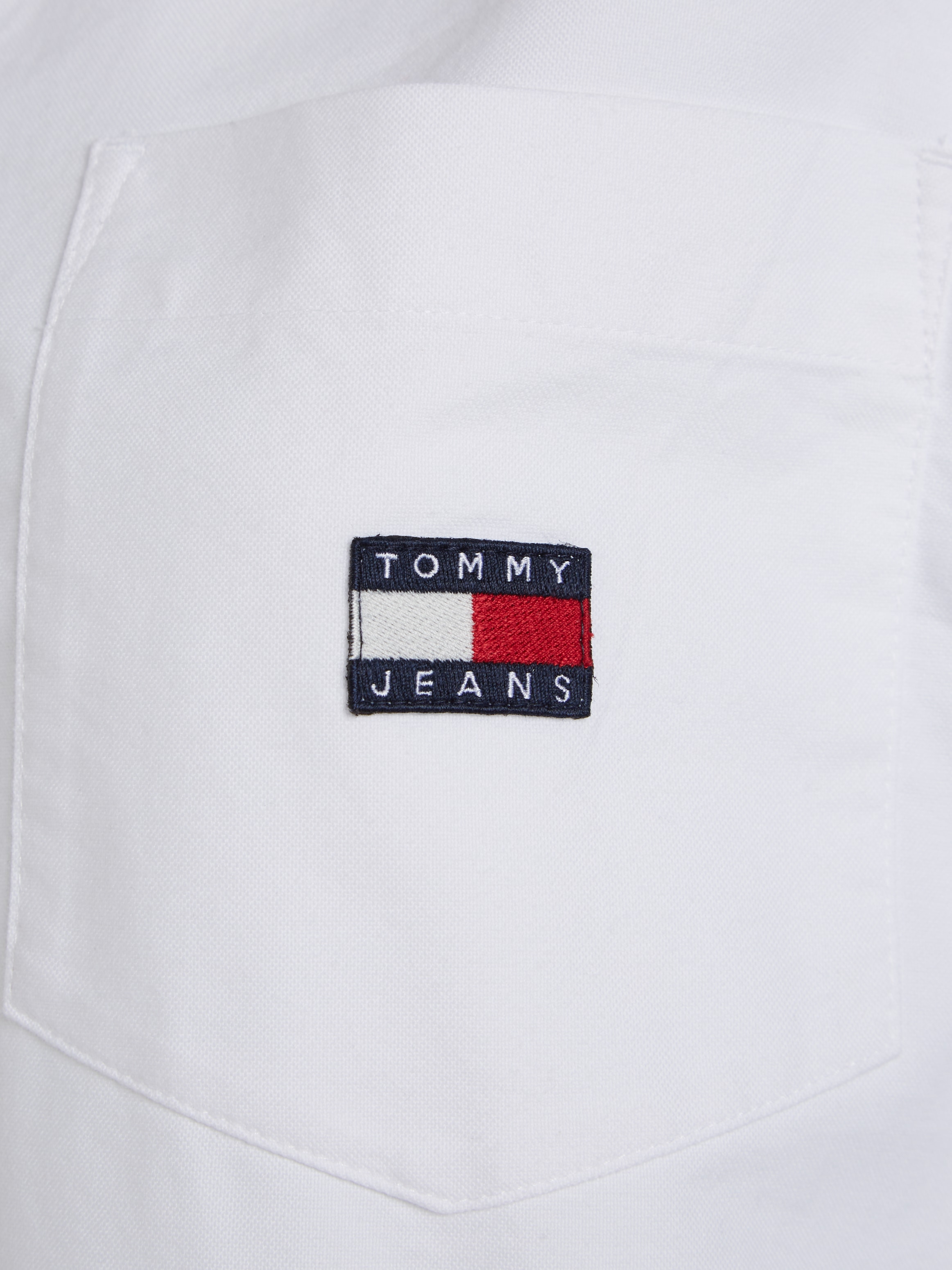 Tommy Jeans Blusentop »TJW BADGE BOYFRIEND«, mit Tommy Jeans Logo-Badge