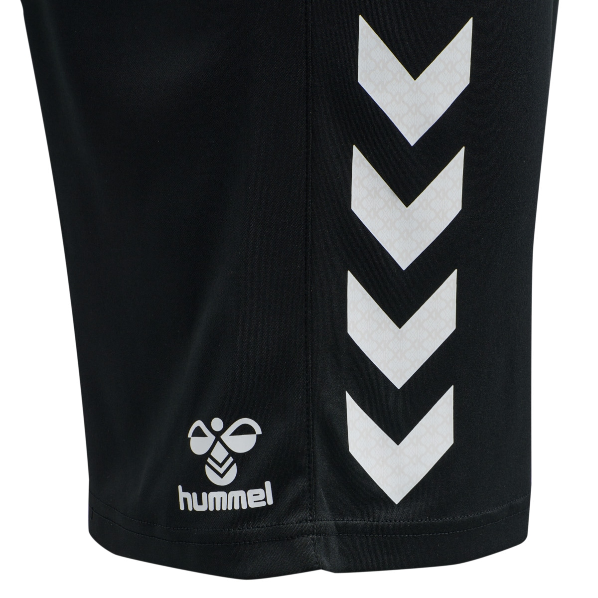 hummel Trainingsshorts »HMLCORE XK POLY SHORTS«, (1 tlg.)