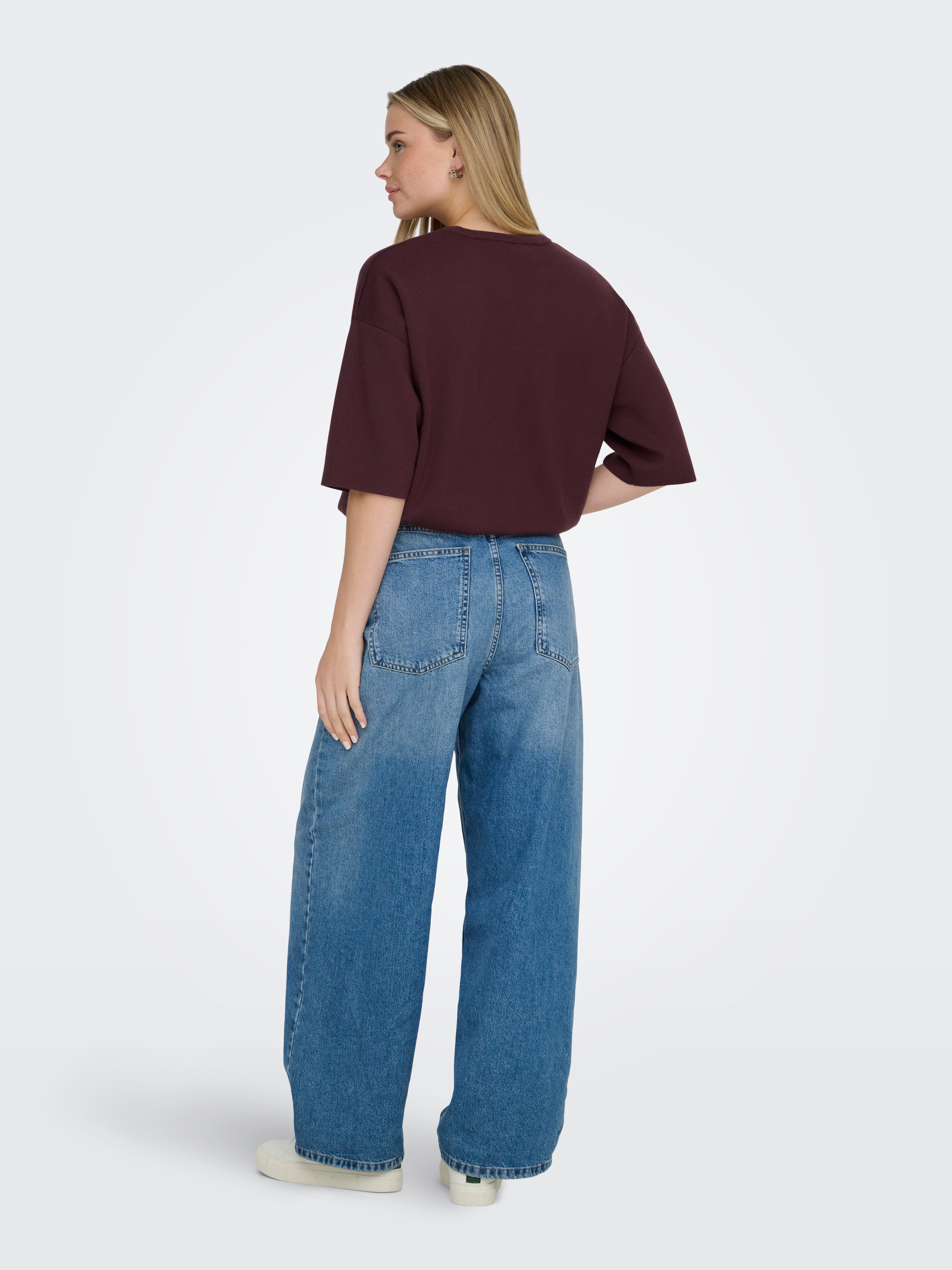 ONLY Pull à manches courtes »ONLSITERI SS LOOSE TIE O-NECK TOP CC KNT«