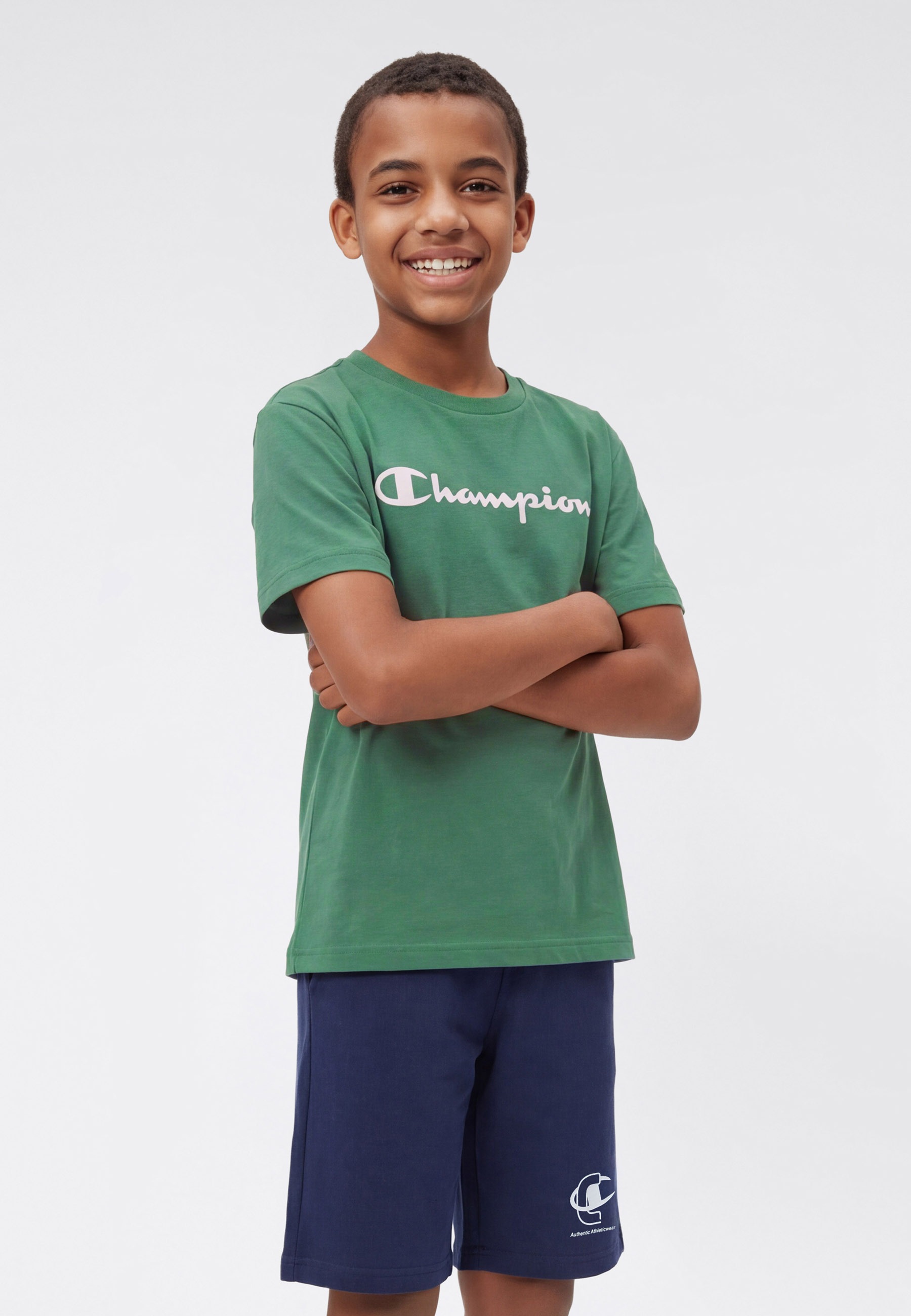 Image of Champion T-Shirt "SPORTWEAR T-SHIRT Standard Fit" für Kinder, Kurzarm, für Sportmode und aktive Freizeit