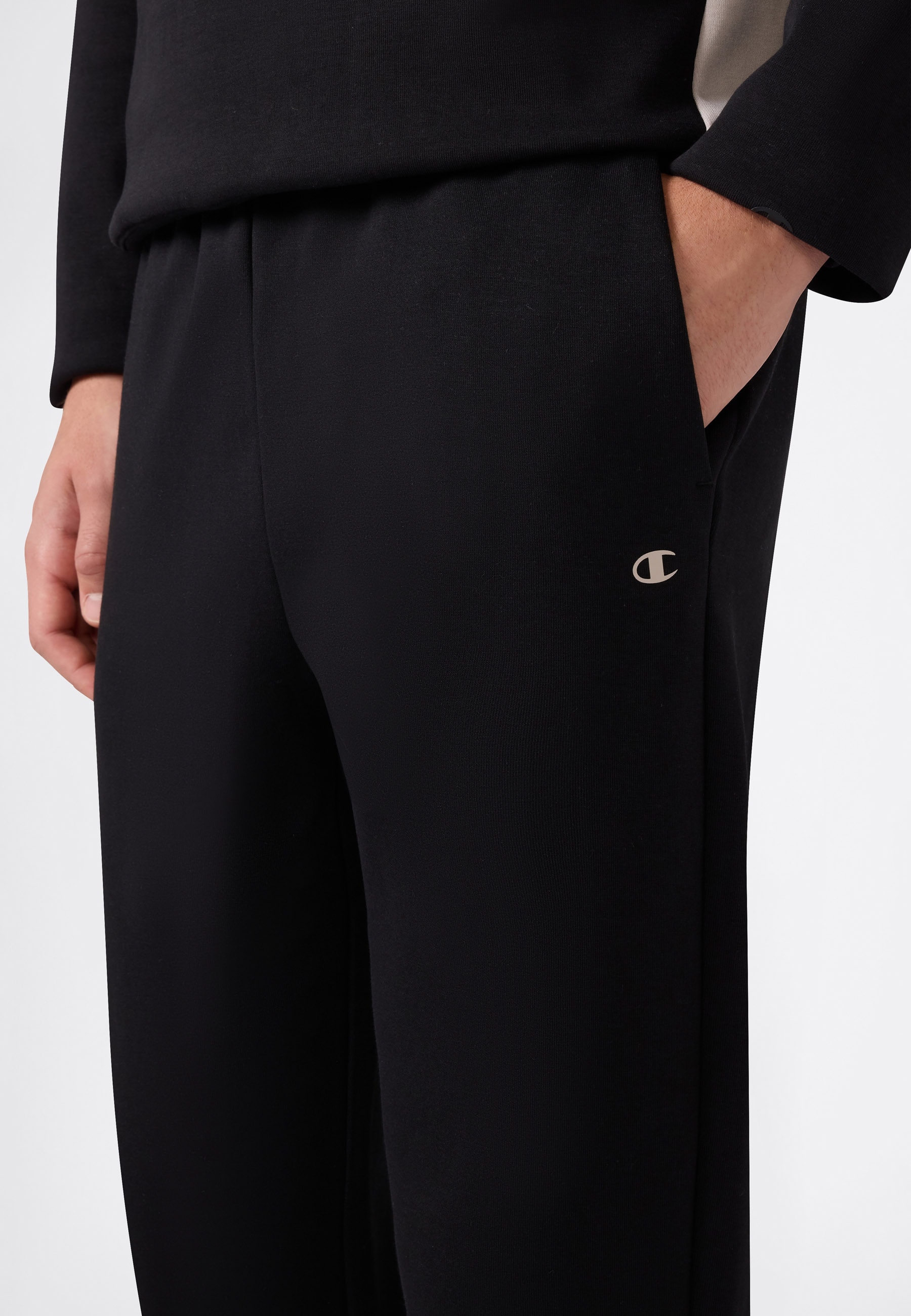 Champion Jogginghose »Rib Cuff Pants«  mit sportlichem Schnitt, aus Baumwolle und Polyester, bequeme Passform