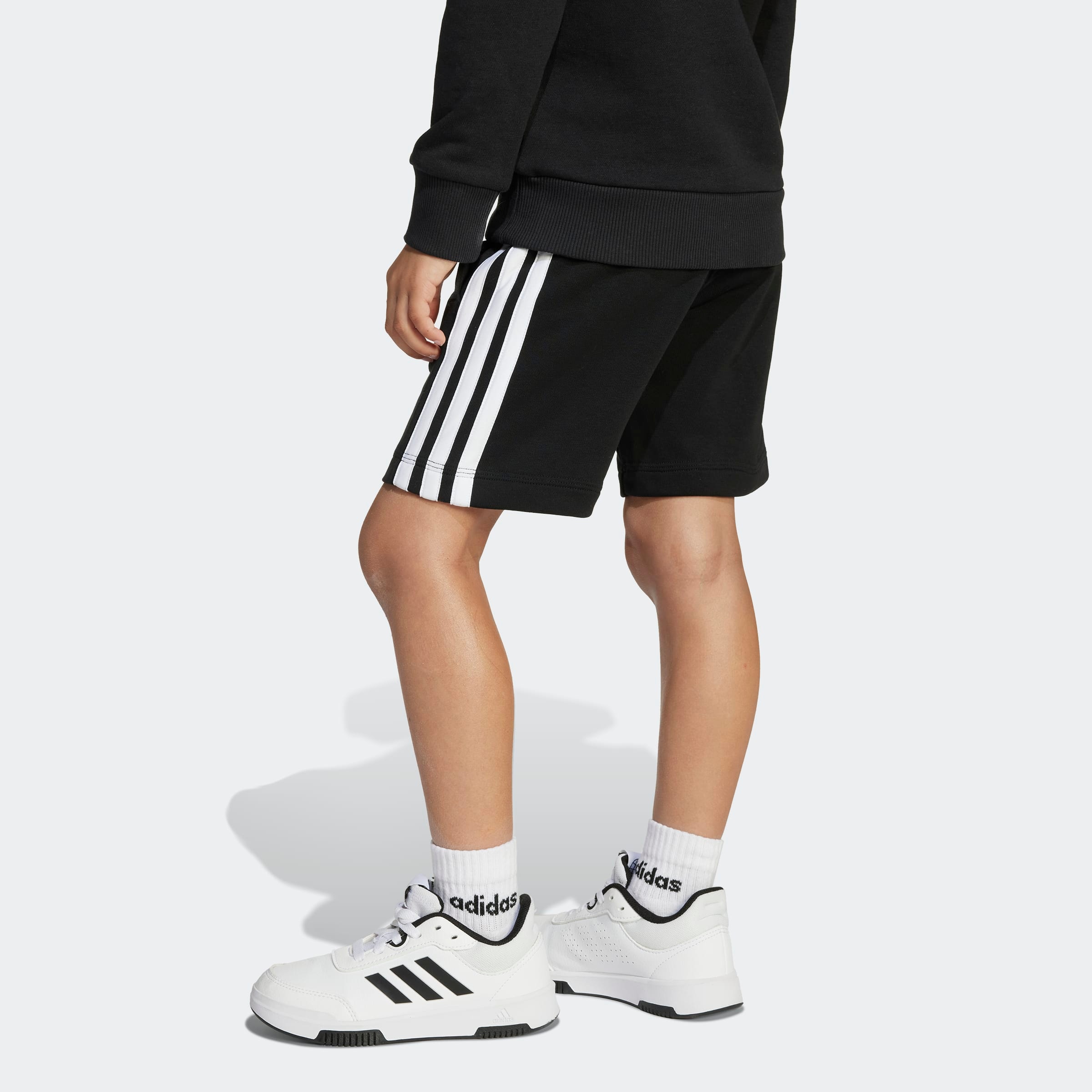 adidas Sportswear Shorts »LK 3S FT SH 220«  für Kinder, mit sportlichen 3-Streifen, aus Baumwolle und Polyester