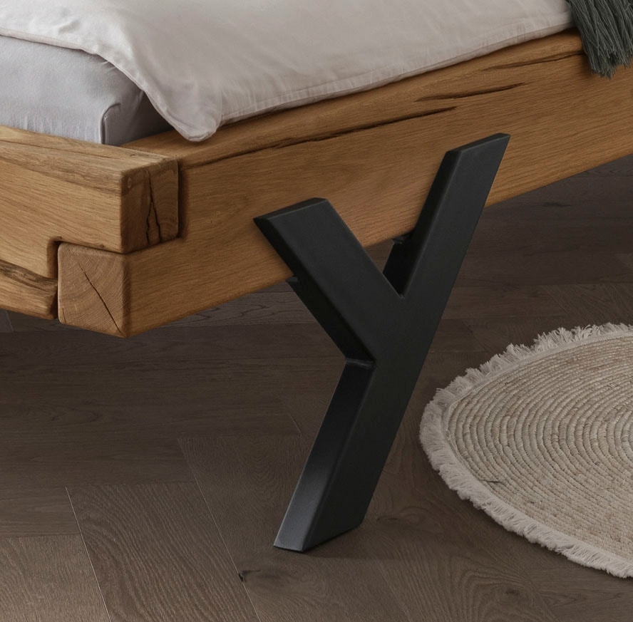 Home affaire Massivholzbett »Ultima Balkenbett Doppelbett, Füsse aus Metall in Y-Form«, (hohe Belastbarkeit: 200kg je Seite), FSC®-zertifizierte Wildeiche oder Fichte, viele Breiten zur Auswahl