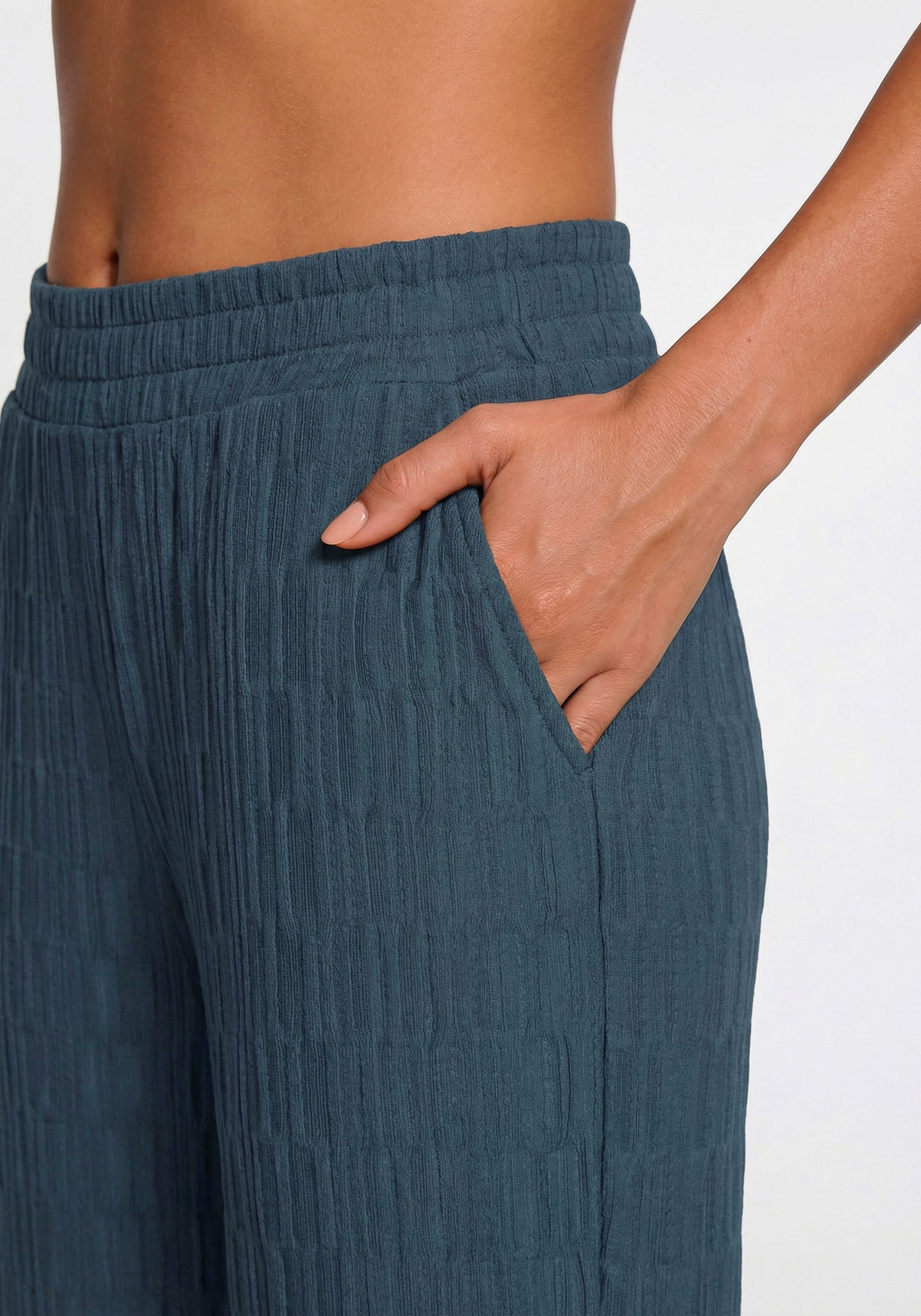 LASCANA Pantalon homewear »-Relaxhose«  coupe large, design en structure nid d'abeille
