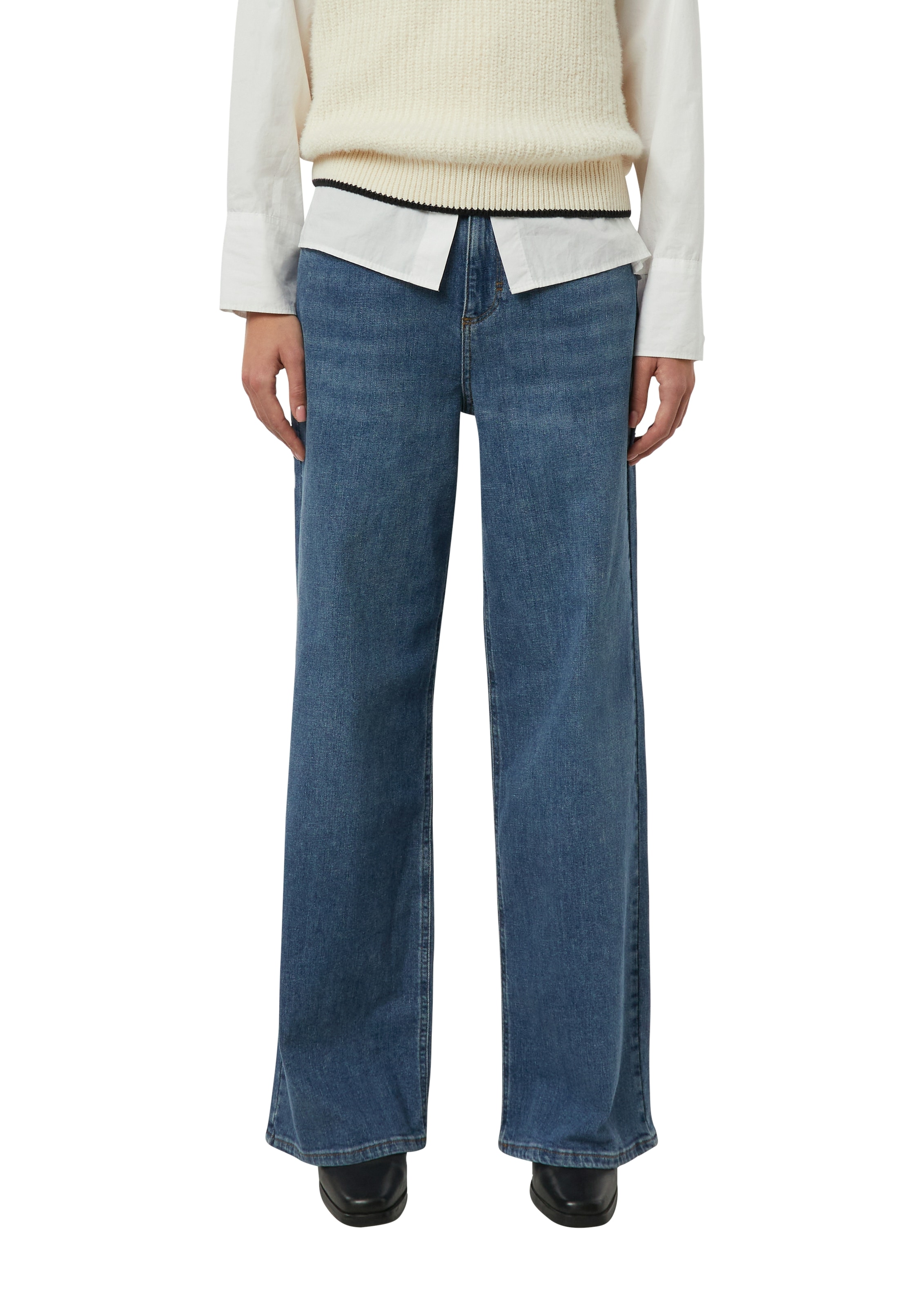 Image of Comma 5-Pocket-Jeans mit ausgestelltem Bein und Stretch