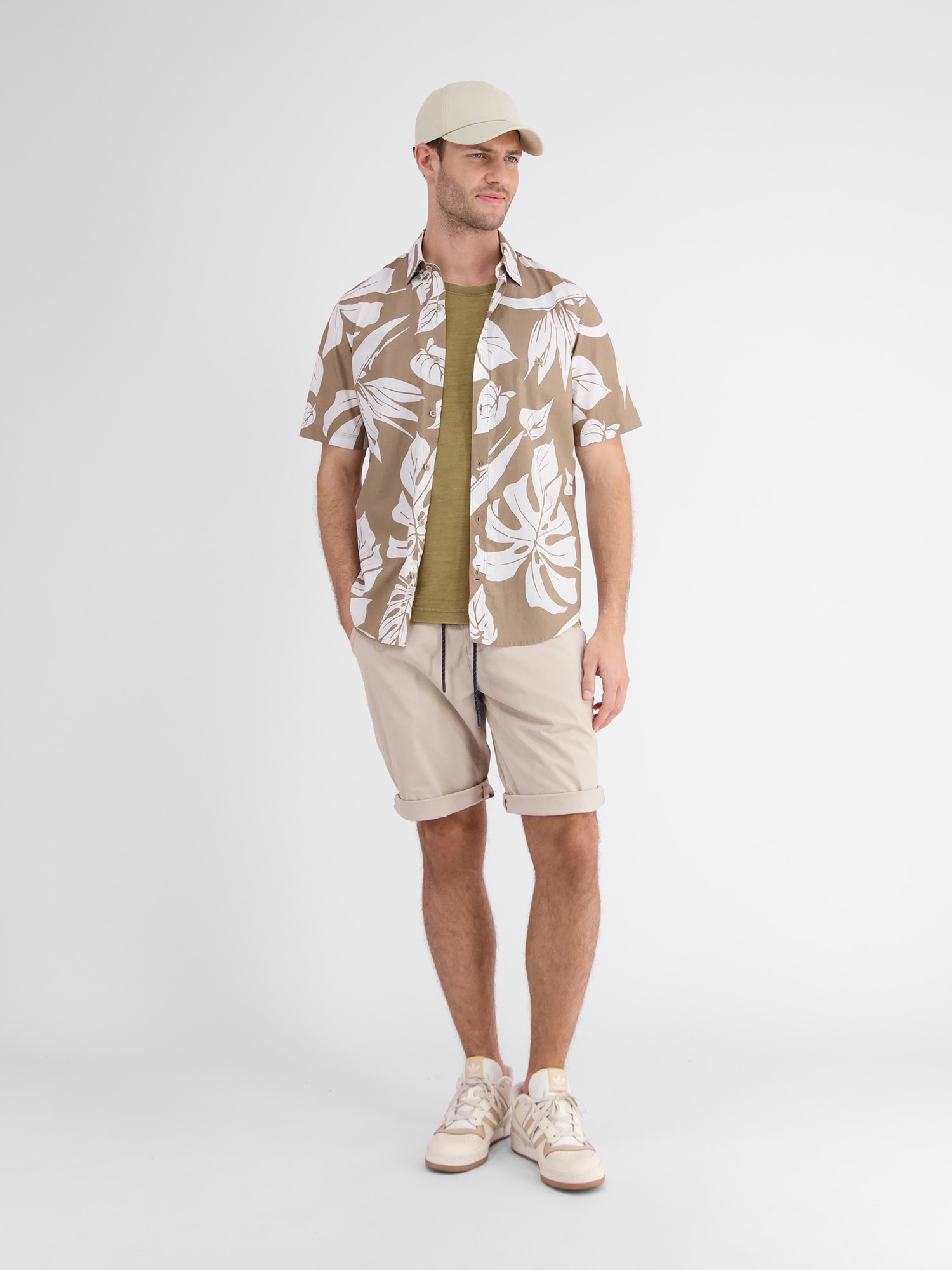 Image of LERROS Muskelshirt "Bequemes Tanktop mit Brusttasche"