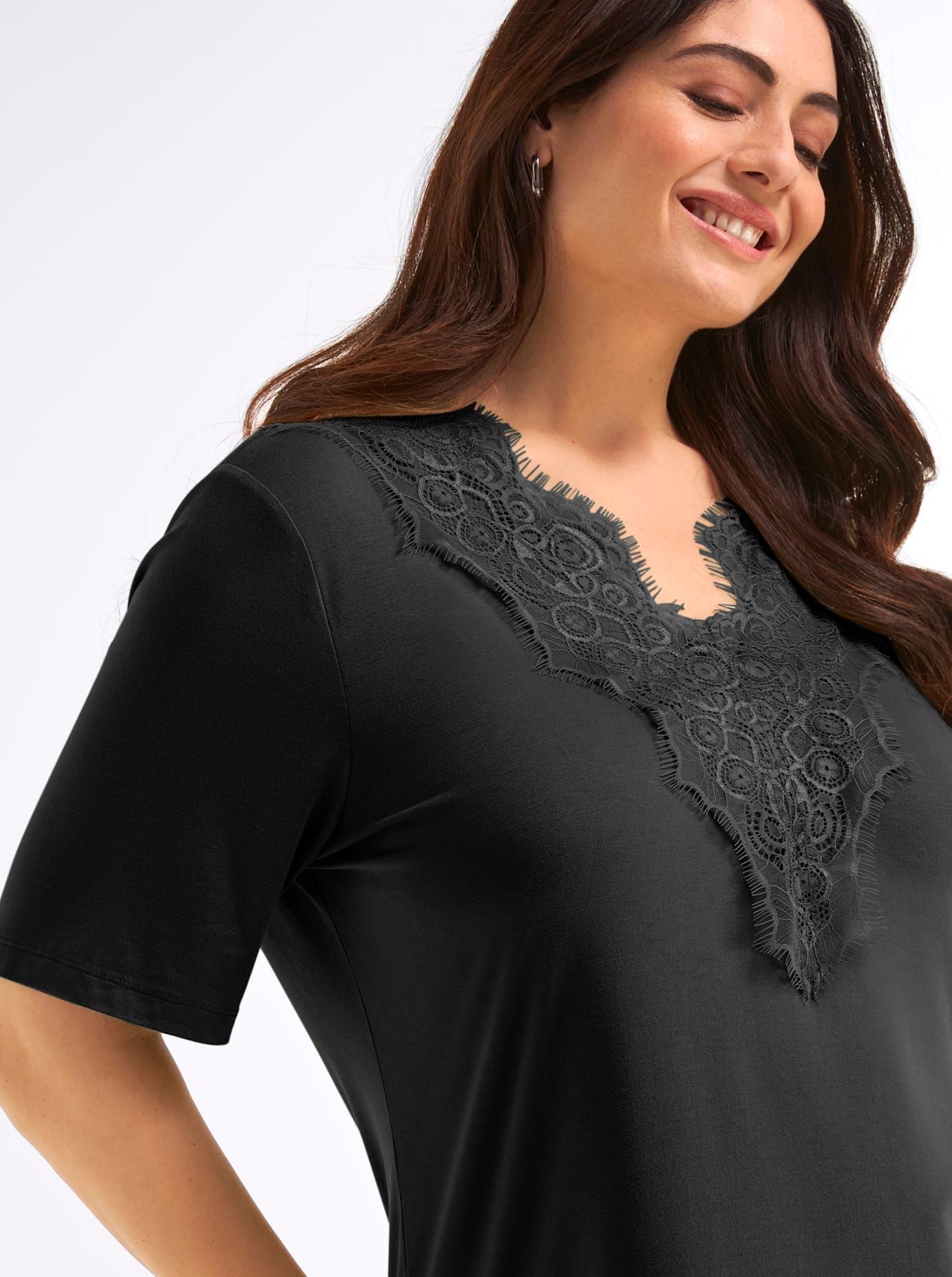 Sheego Chemise en dentelle »Halbarmshirt« 1