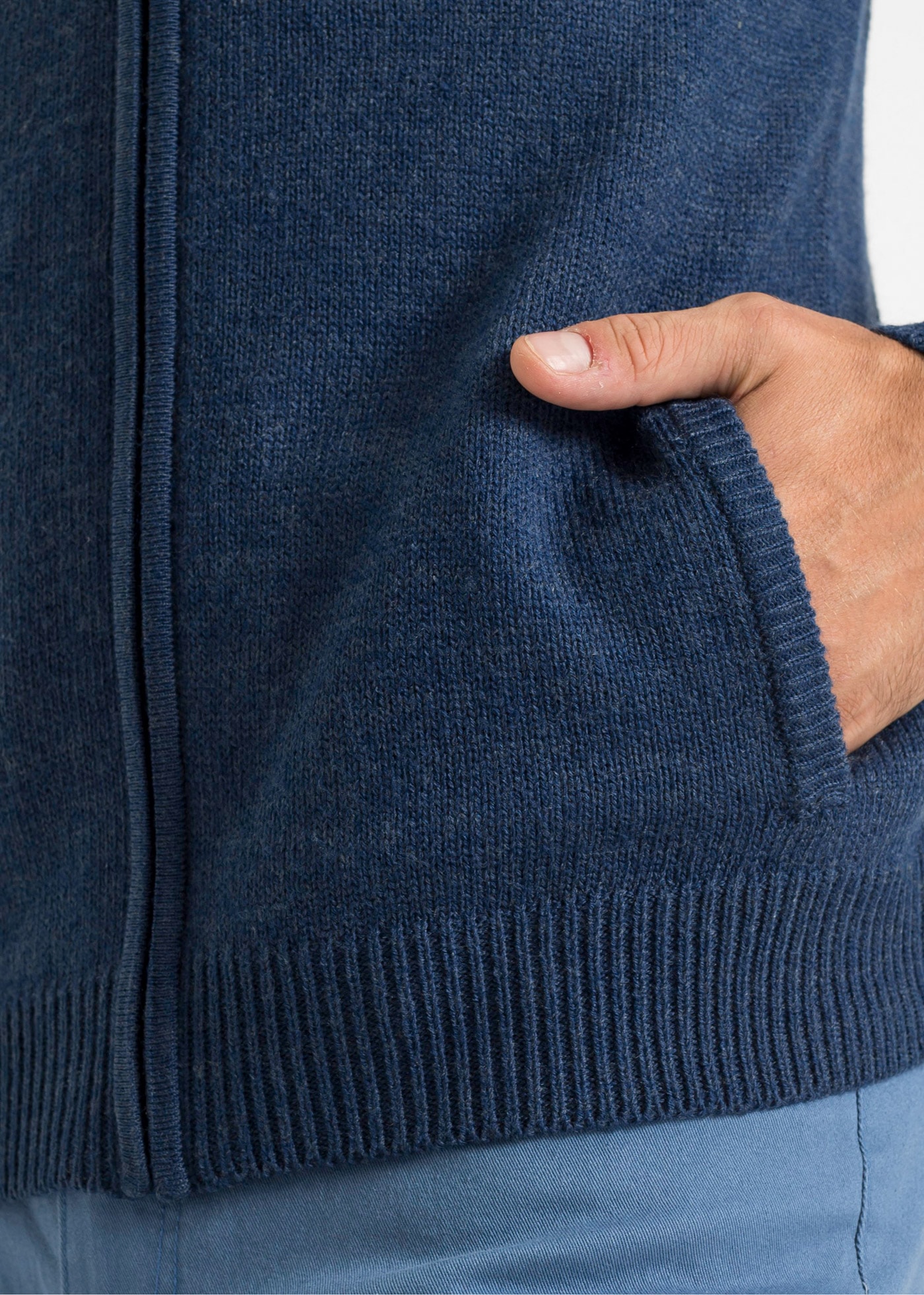 bonprix Strickjacke »Feinstrickjacke«, mit Stehkragen, Regular Fit
