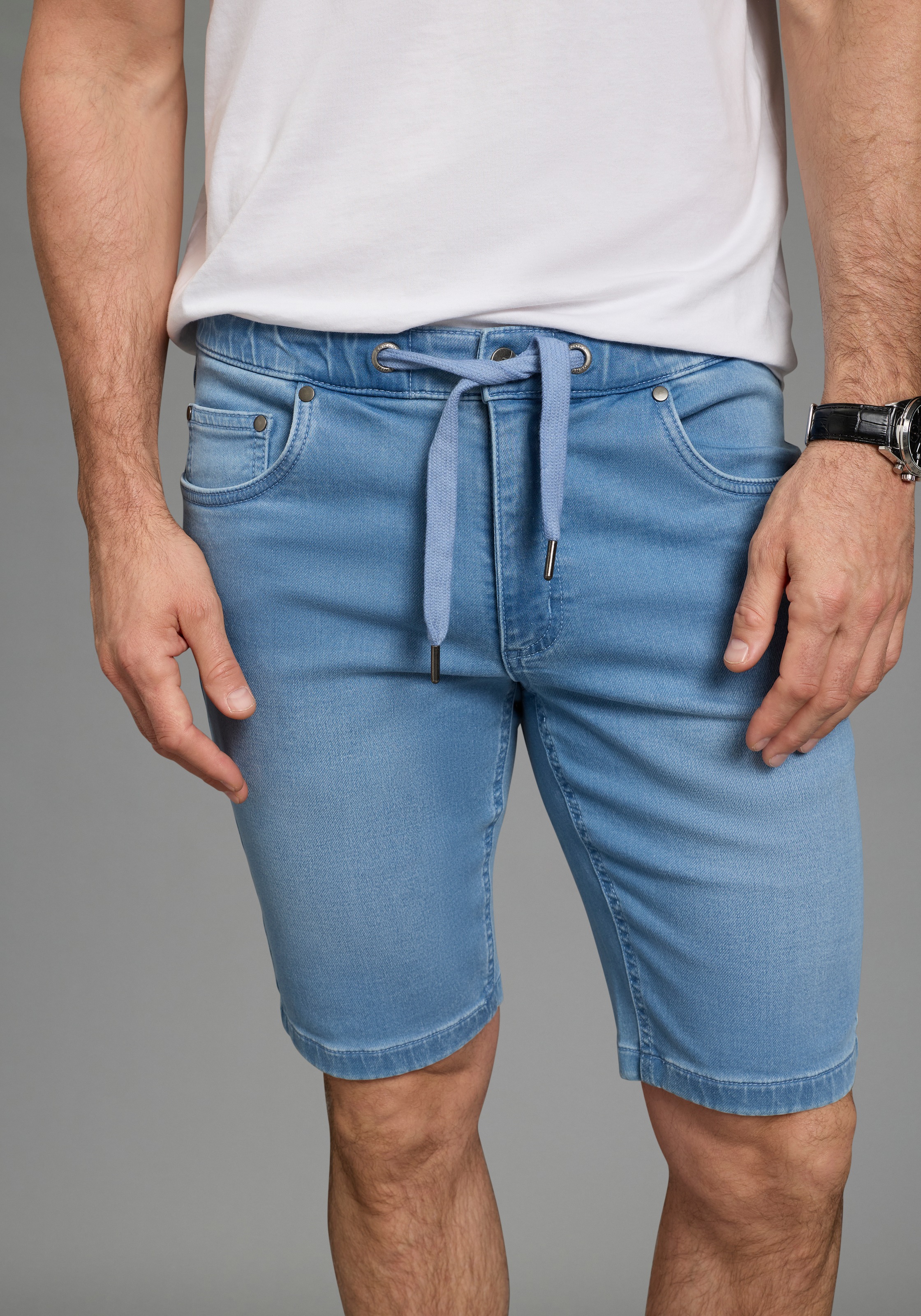 Arizona Jeansshorts gerade geschnittenes Bein, Regular Fit Passform