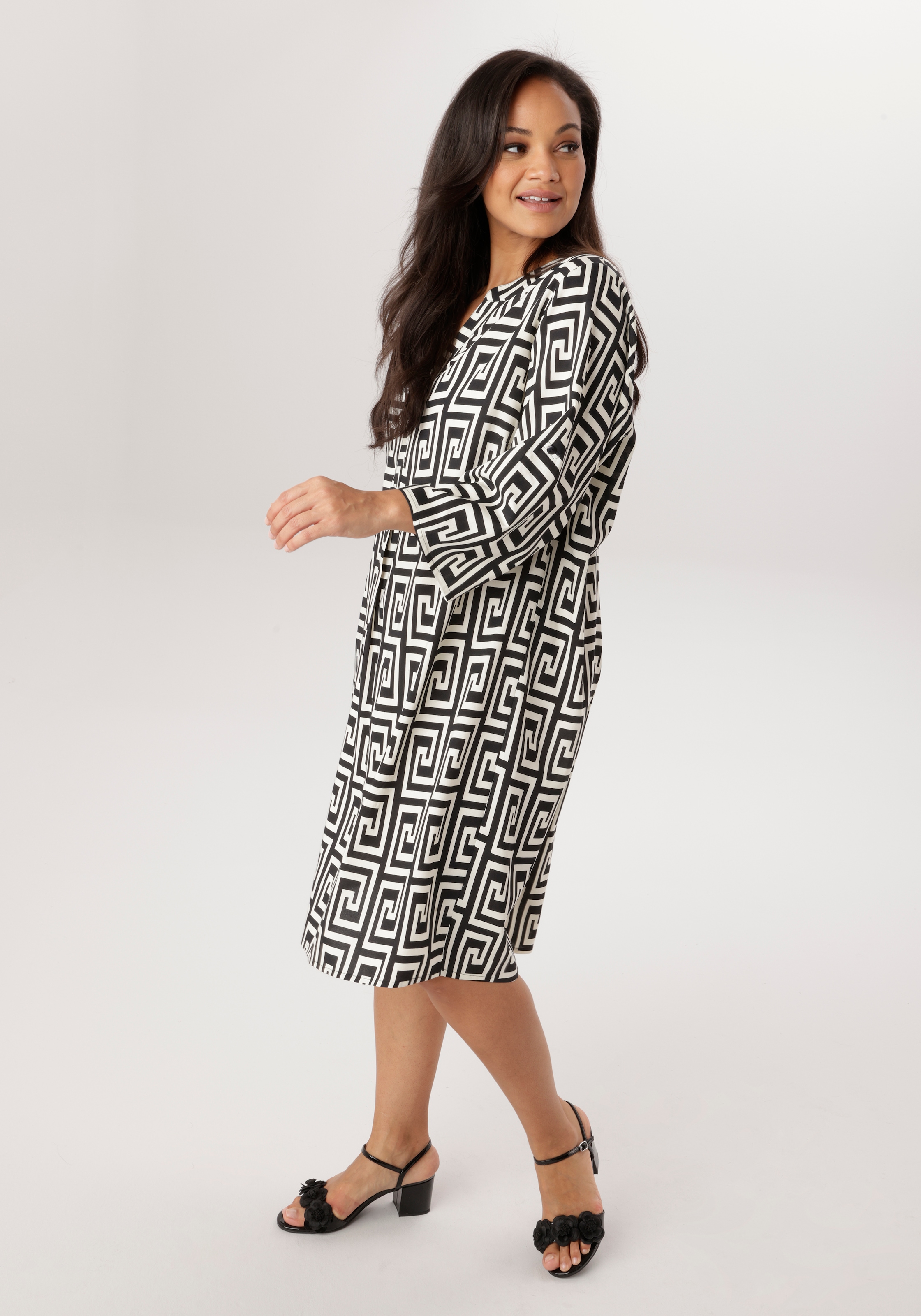 Aniston PLUS Robe chemisier in graphischen Print - NEUE KOLLEKTION