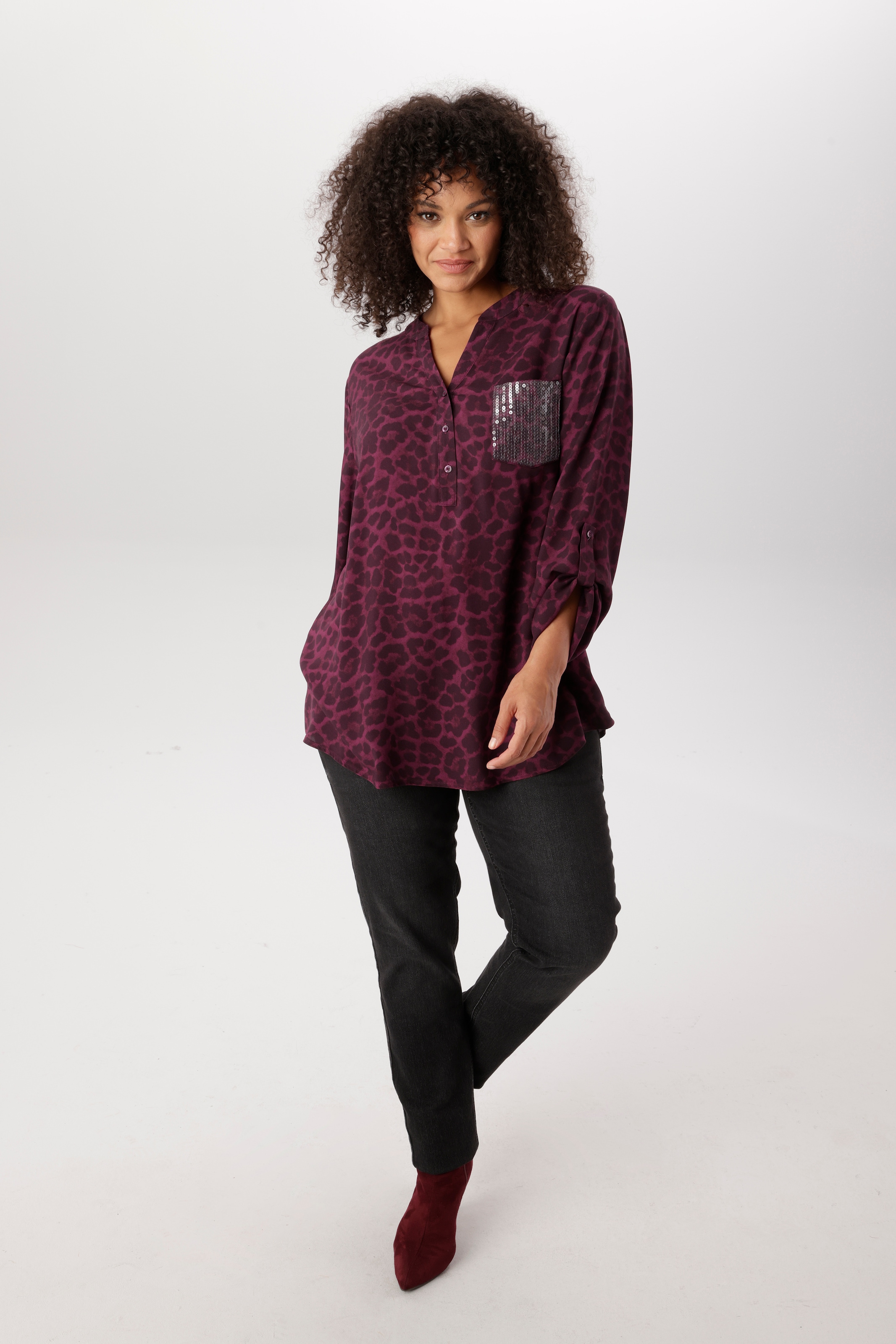 Aniston PLUS Blouse à enfiler Avec sequins sur la poche poitrine - NOUVELLE COLLECTION