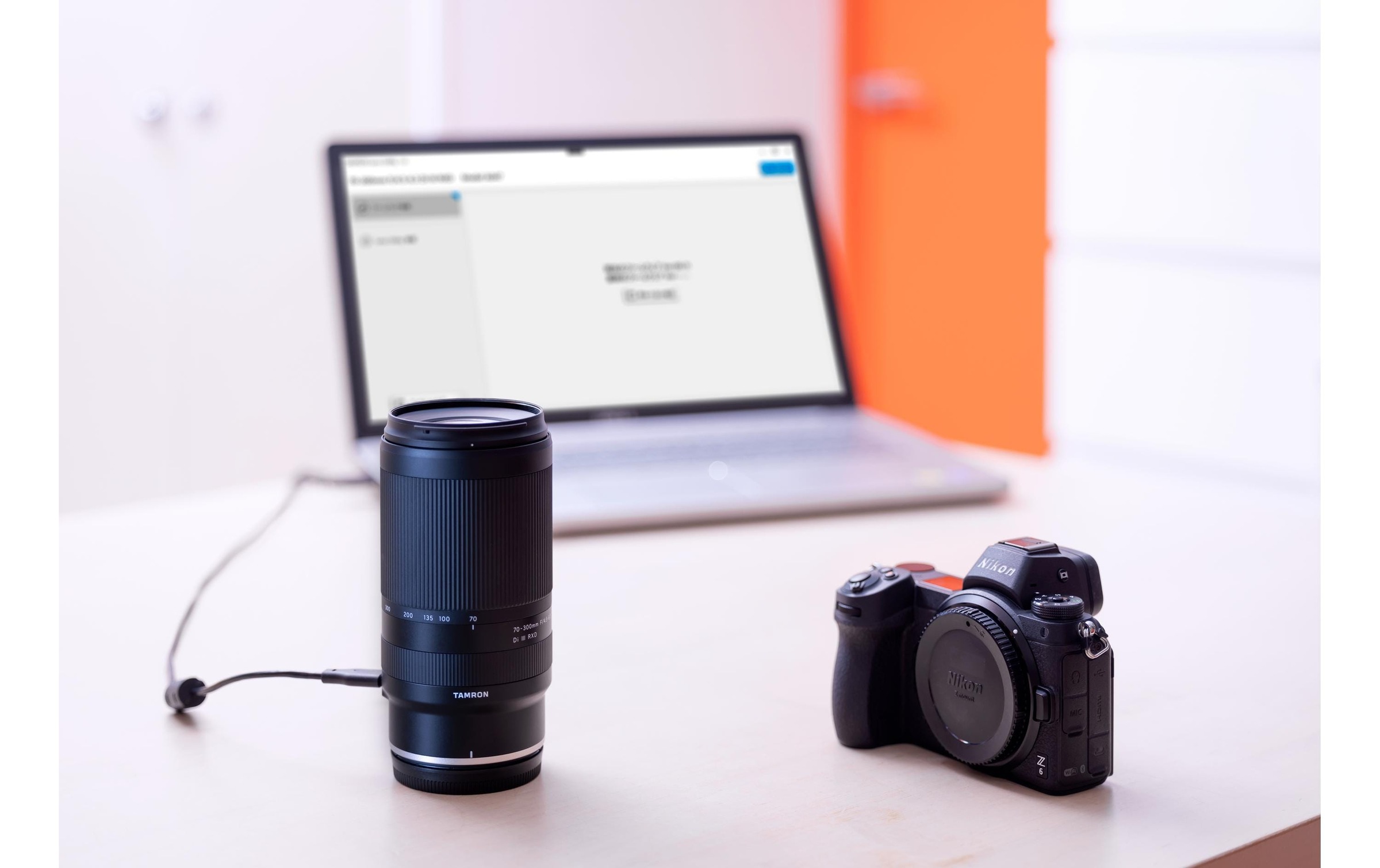 Tamron Zoomobjektiv »AF 70-300mm f / 4.5-6.3 Di III RXD«