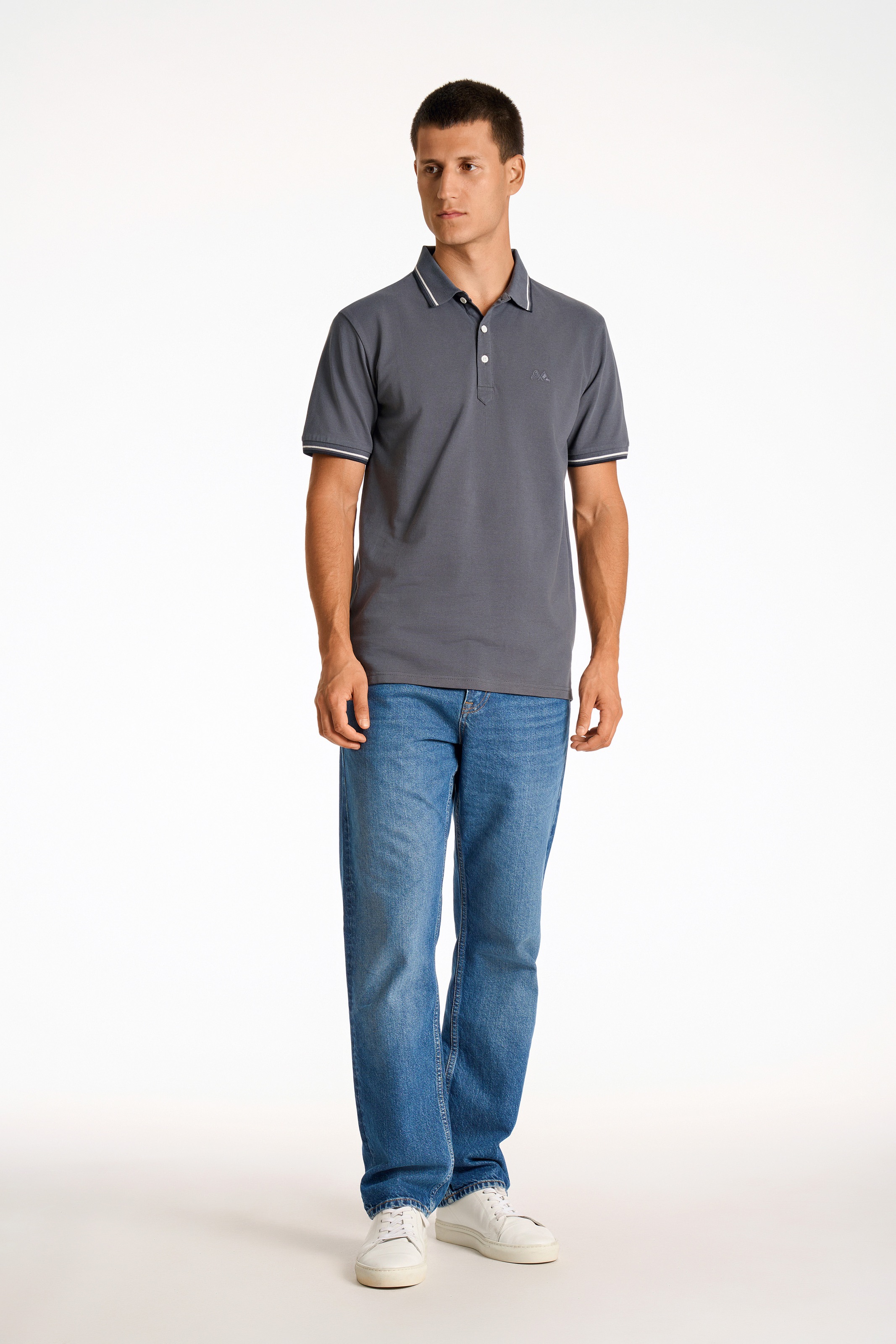 LINDBERGH Poloshirt mit Logo-Stickerei und abgesetzten Bündchen