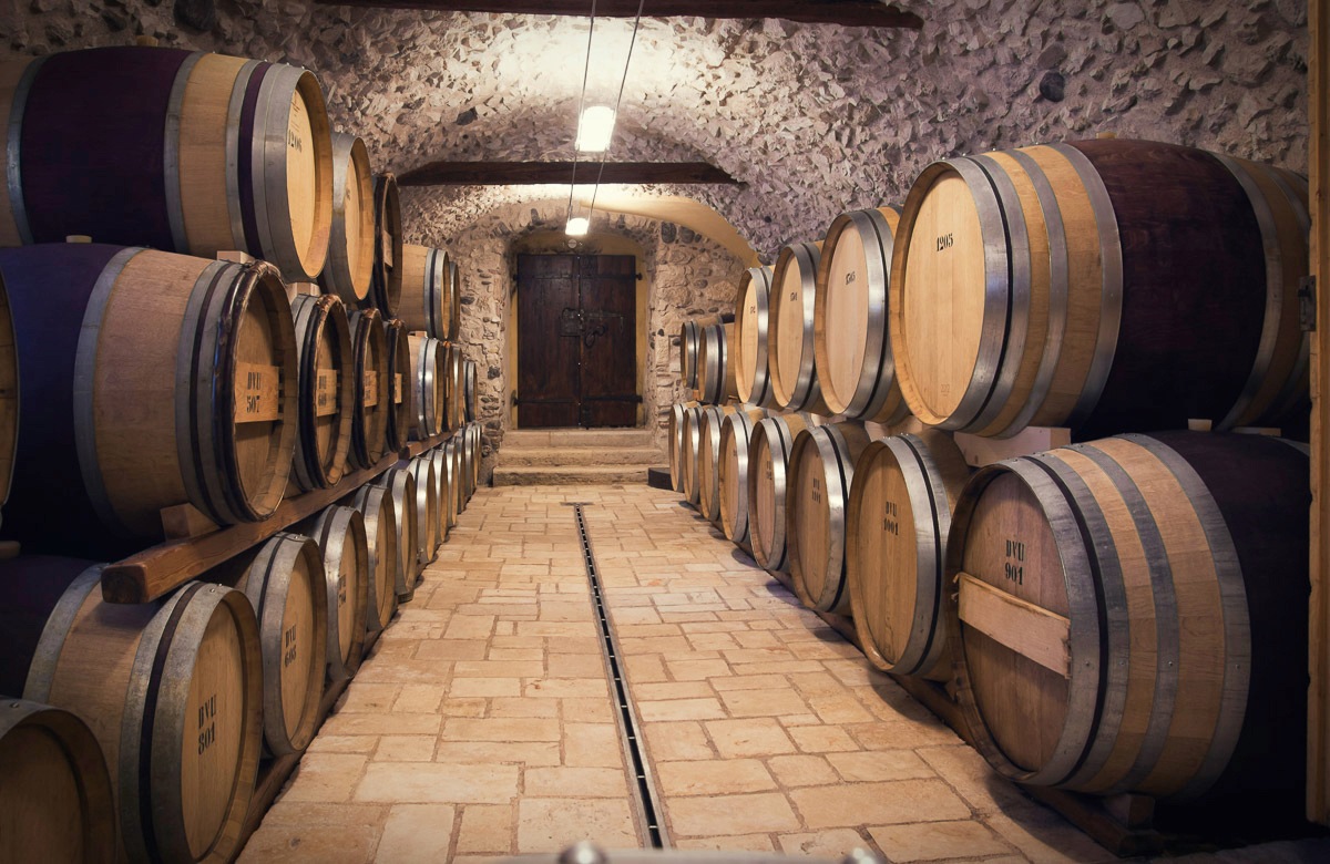 Image of Papermoon Fototapete »Alter Wein Gewölbekeller mit Fässern«, Vliestapete, hochwertiger Digitaldruck, inklusive Kleister bei Ackermann Versand Schweiz