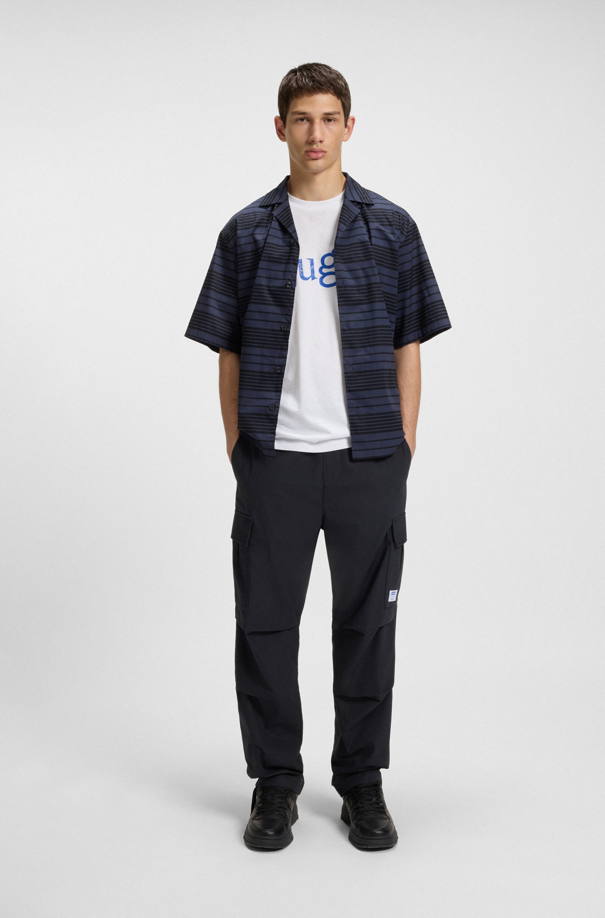 HUGO Blue T-Shirt »Nugix«, mit grafischem Logo-Druck