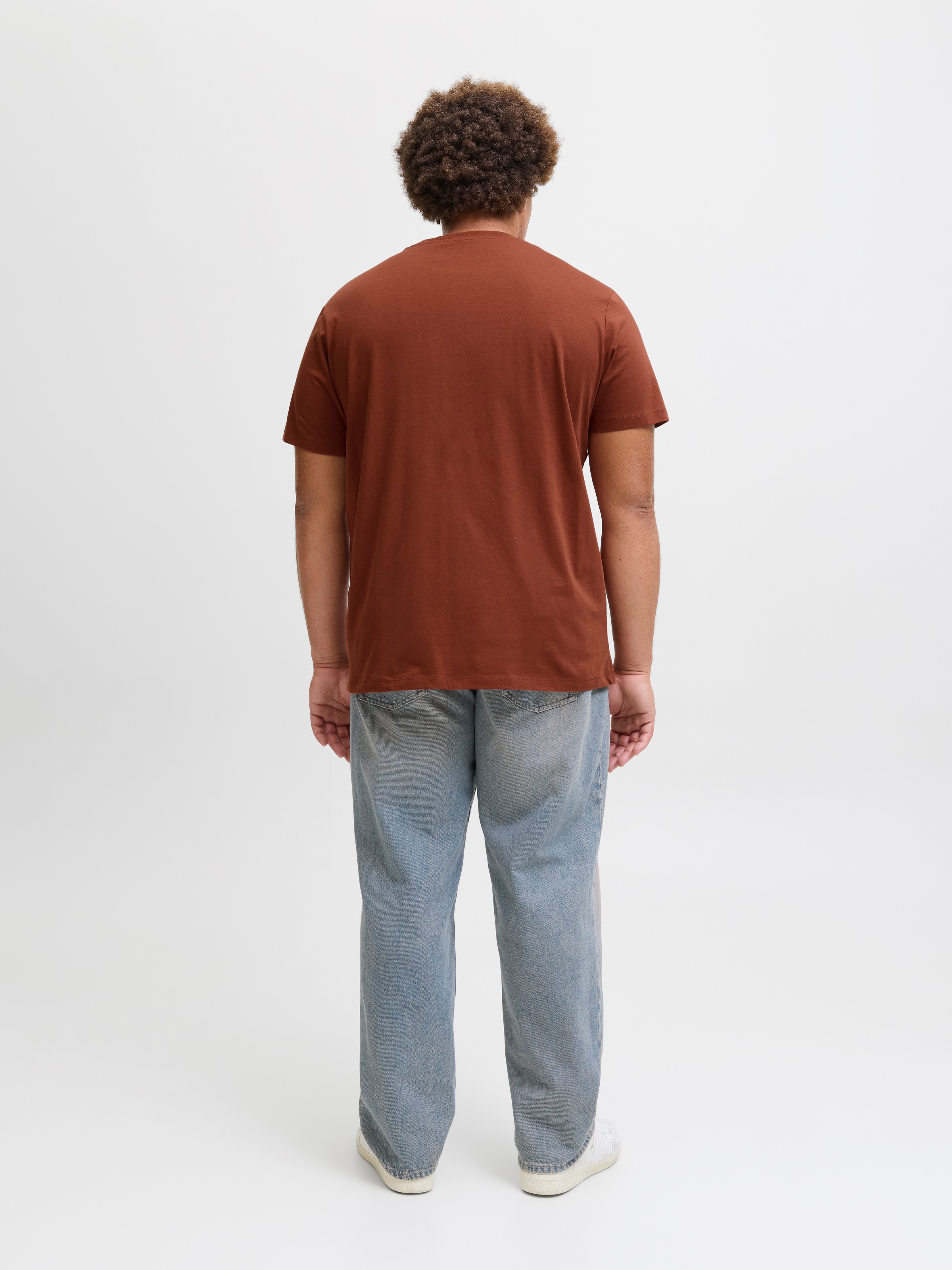 Jack & Jones PlusSize T-Shirt »JJECALEB VARSITY TEE SS O-NECK NOOS PLS«, mit Logobranding