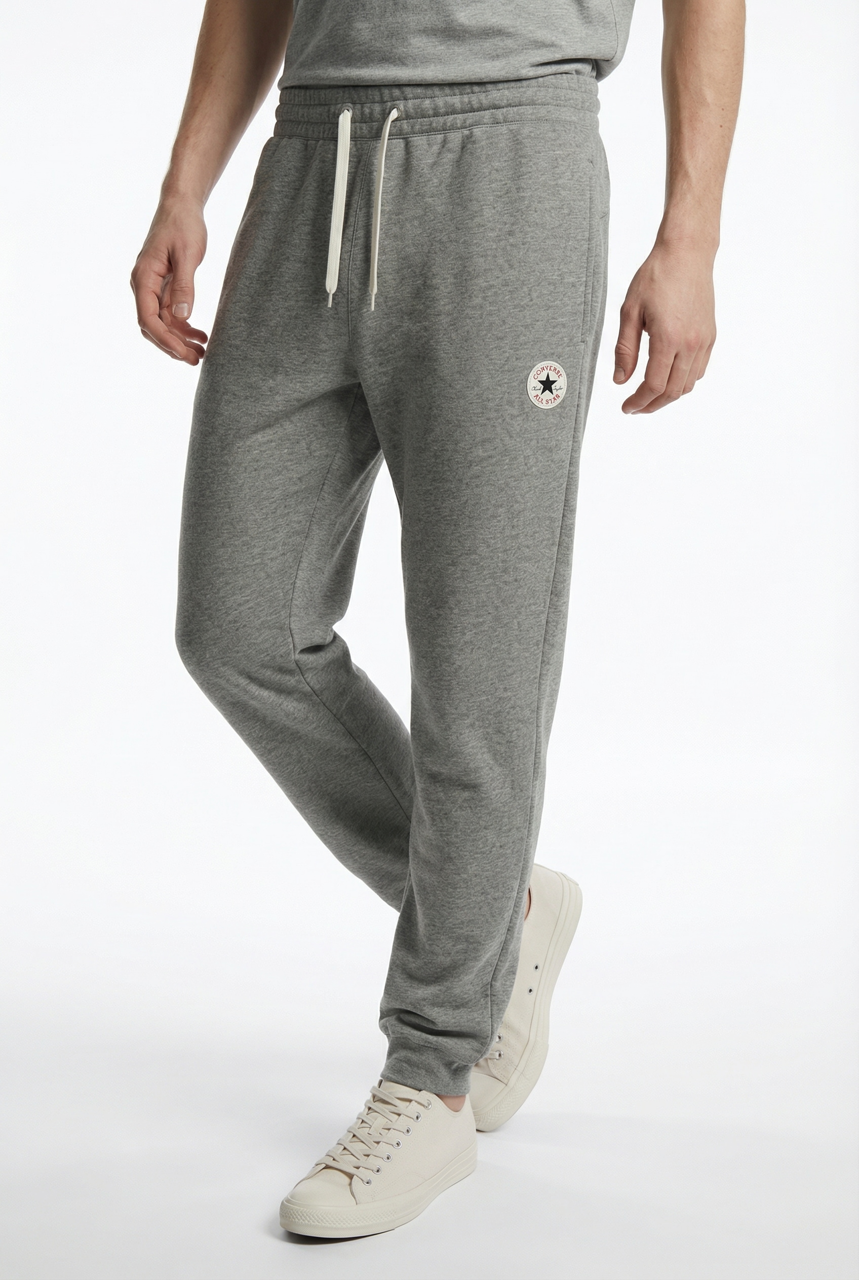 Converse 1100000002199 »CHUCK PATCH JOGGER«  bequeme Passform, aus Baumwolle und Polyester, pflegeleicht
