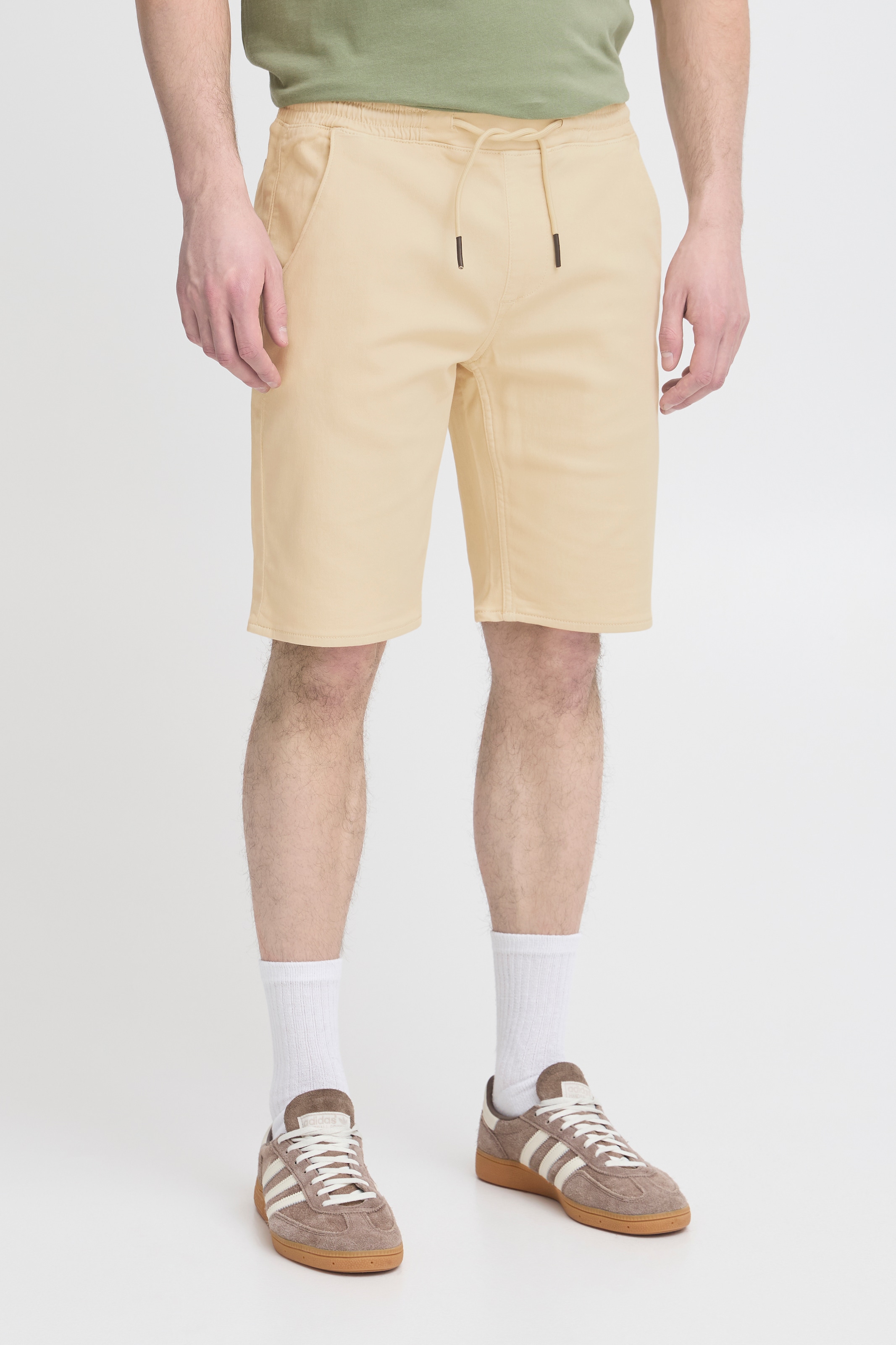 Image of Blend Shorts "BHBLIZZARD-Denimshorts-Jogg" aus Baumwolle, Straight Fit, mit Kordelverschluss
