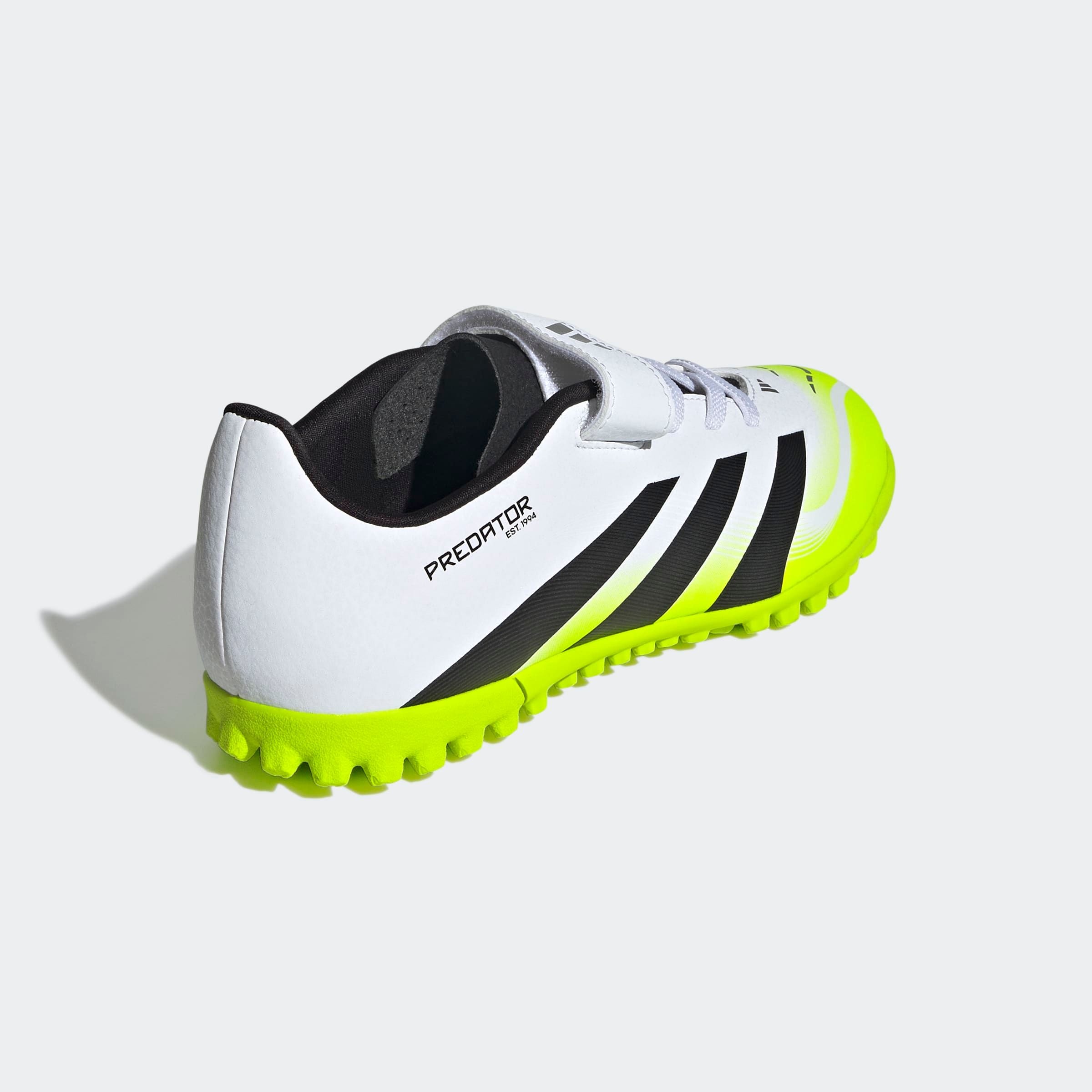 adidas Performance Fussballschuh »PREDATOR CLUB HOOK-AND-LOOP KUNSTRASENSCHUHE KIDS«, geeignet für harte Untergründe Asche und Kunstrasen