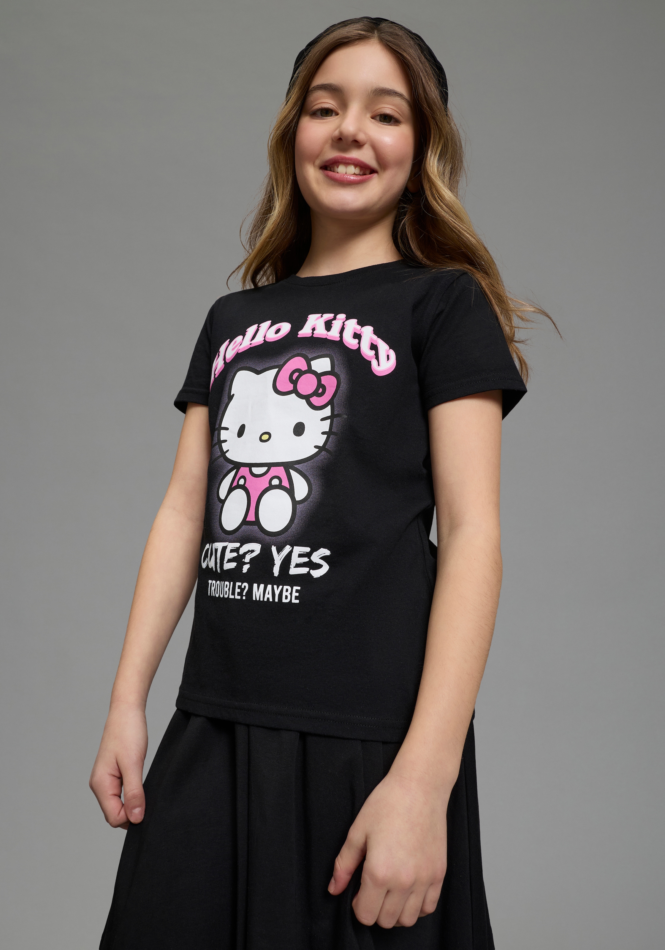 Image of KIDSWORLD T-Shirt "HELLO KITTY T-Shirt: Cute?" Kurzarm, Rundhalsausschnitt, bedruckt, normale Länge
