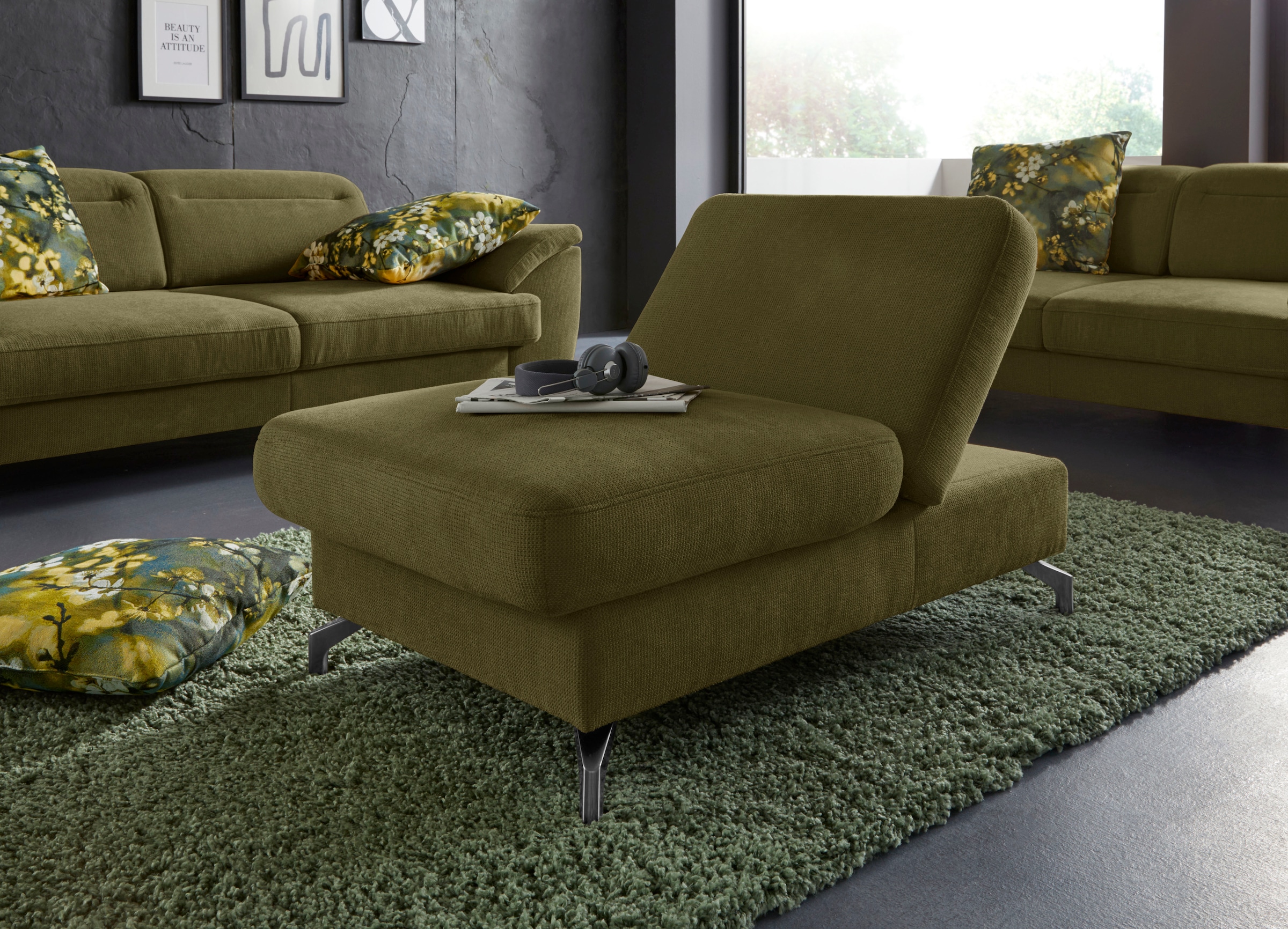 sit&more Hocker »Percy«, Fusshöhe 12 cm, mit Klappfunktion, wahlweise in 2 Fussfarben