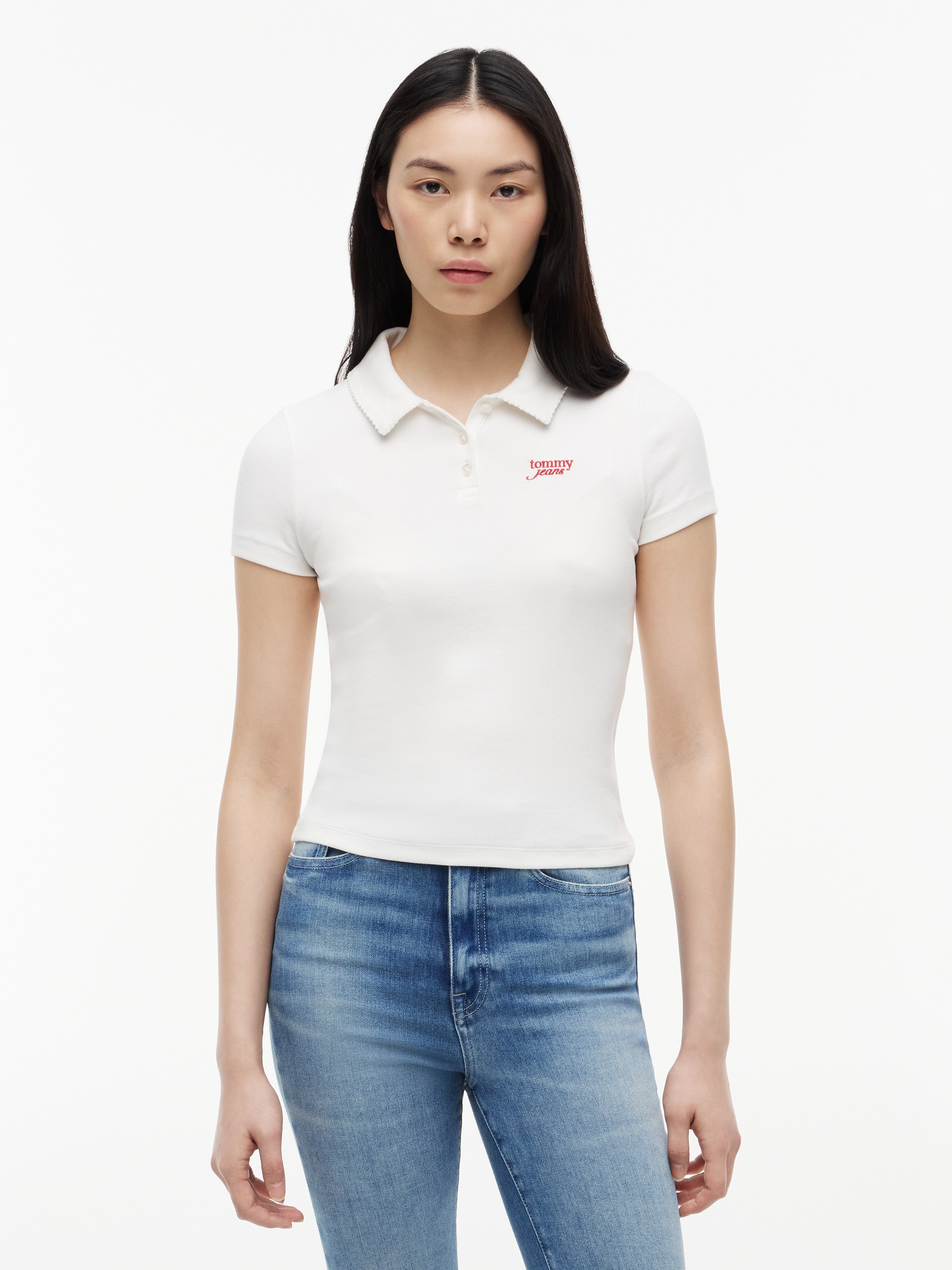 Tommy Jeans Poloshirt »TJW SLIM RIB SCRIPT POLO« Baumwollmischung, slim fit, figurbetont, in gerippter Struktur