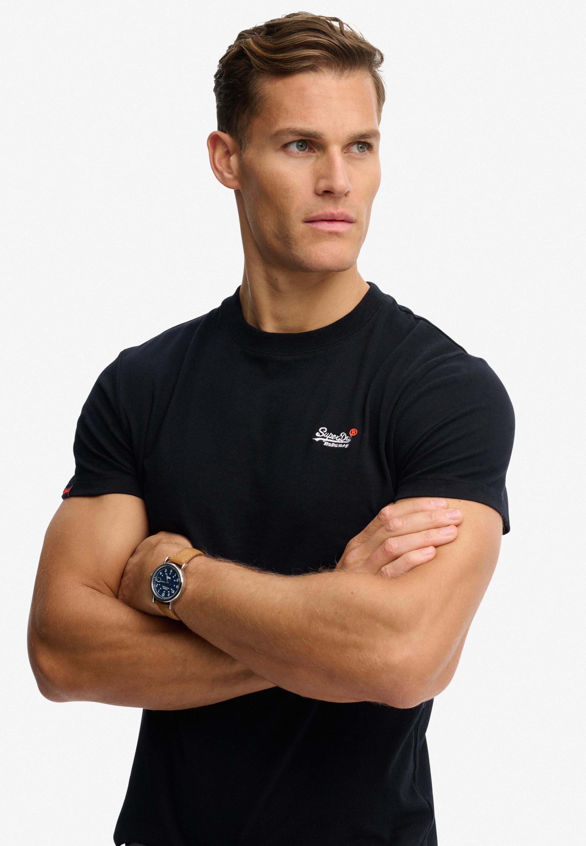 Superdry Rundhalsshirt »ESSENTIAL CONTRAST EMB TEE« Slim Fit, Kurzarm, normal geschnitten, mit Druck, aus Baumwolle