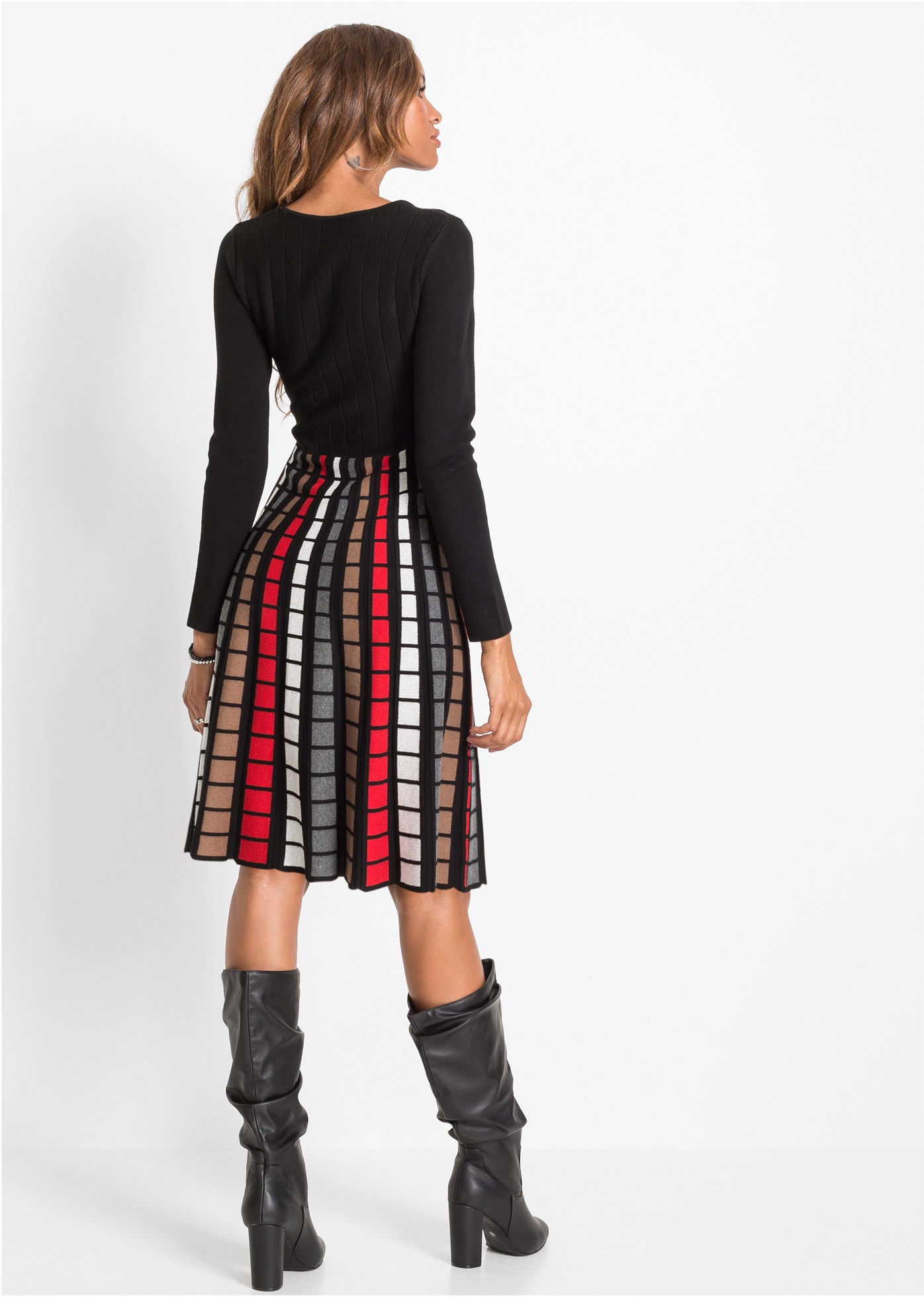 bonprix Strickkleid »Strickkleid mit Karos« Strickkleid mit Karos