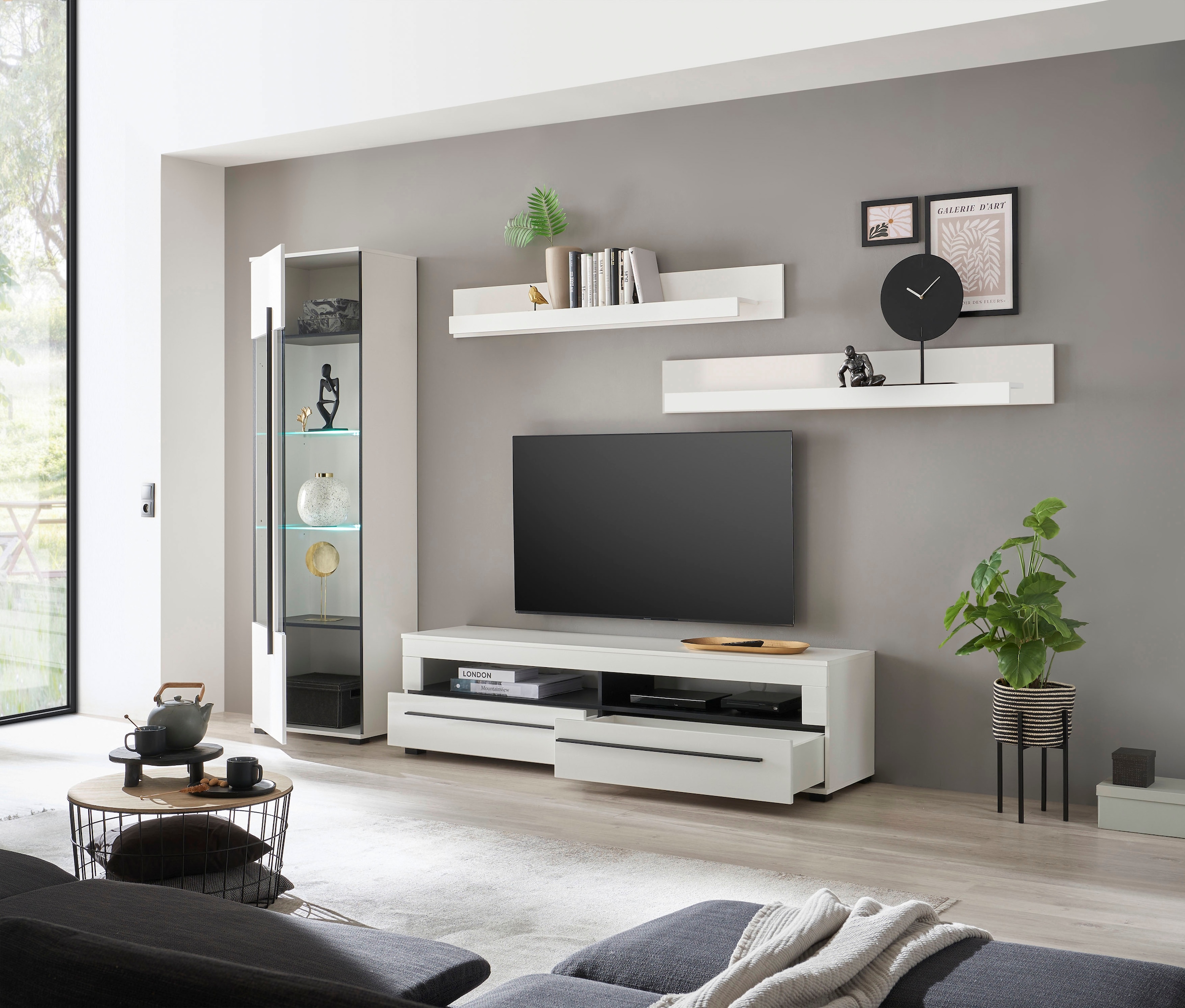 INOSIGN Wohnwand »Cantara, moderne Anbauwand, Wohnzimmer-Set, in Eiche Evoke oder Weiss«, (Set), enthält eine Vitrine, ein Lowboard und zwei Wandboards