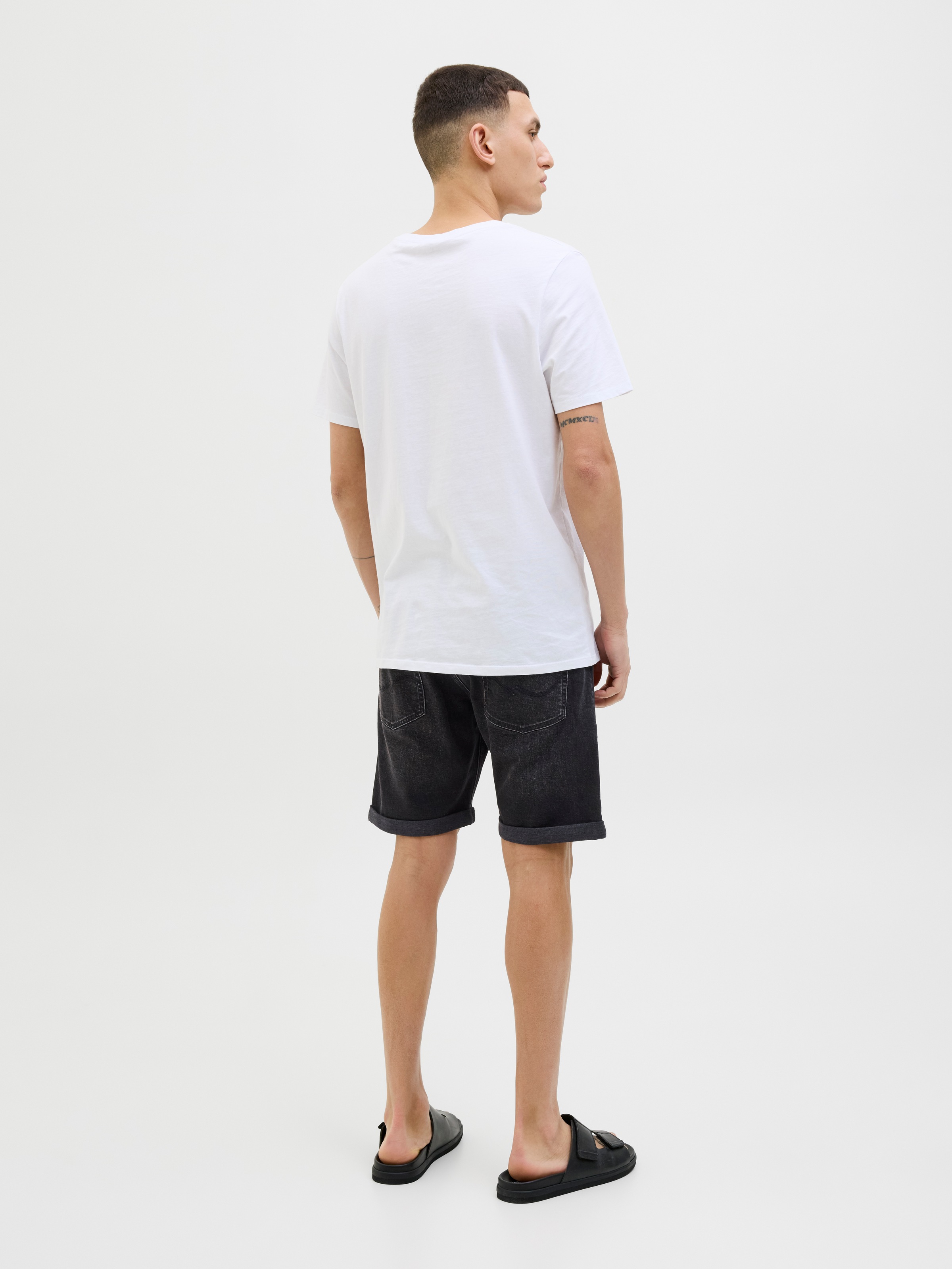 Jack & Jones Shorts »JJIORIGINAL mit stylischem Aufschlag und Knopf«, unifarben, regular fit, Web, Five-Pocket-Stil, elastisch