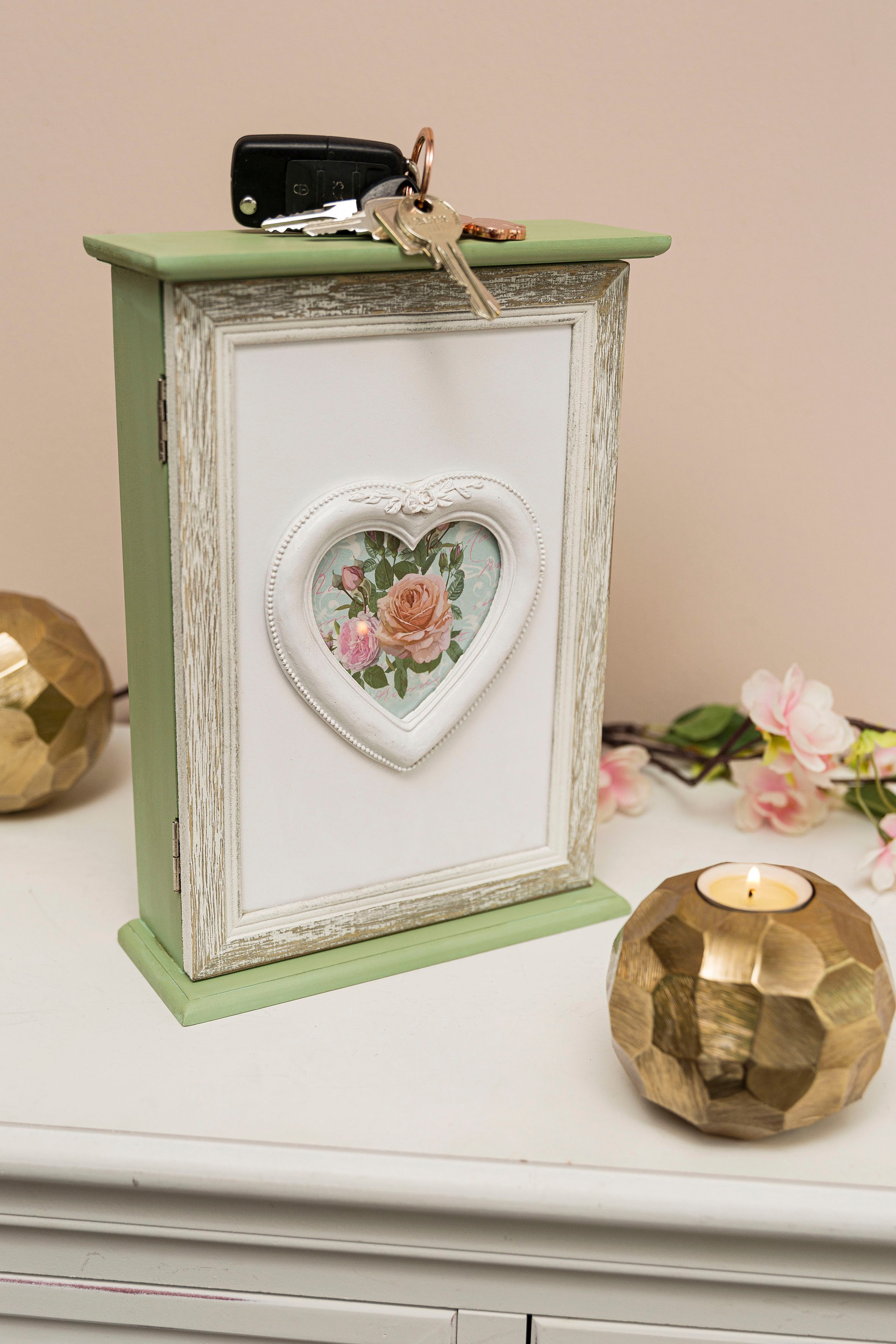 Image of Myflair Möbel & Accessoires Schlüsselkasten »Rabi, grün/weiss«, mit 6 Haken, Shabby Optik bei Ackermann Versand Schweiz