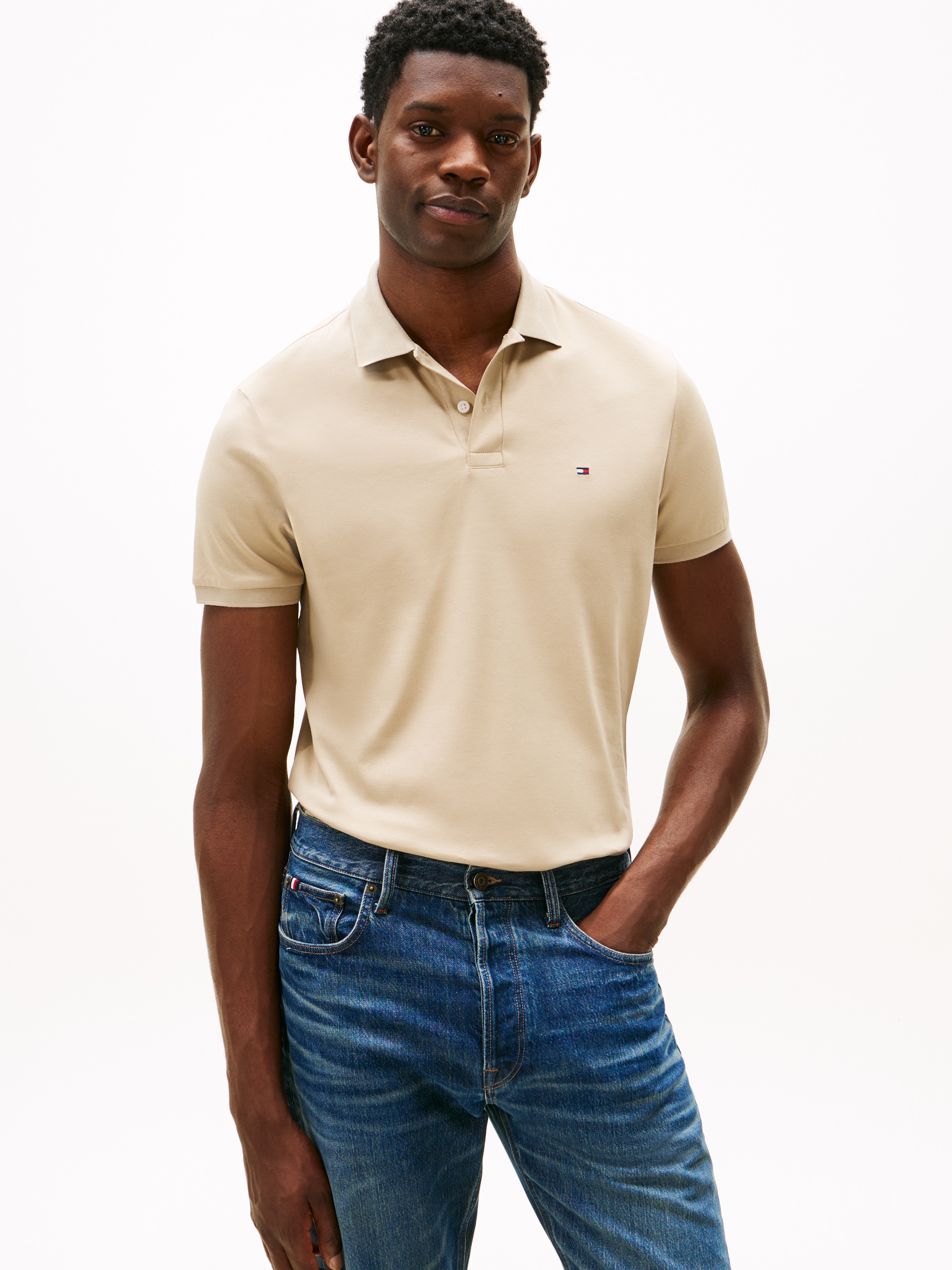 Tommy Hilfiger Poloshirt »LIQUID COTTON REGULAR SEASONAL« mit Logostickerei