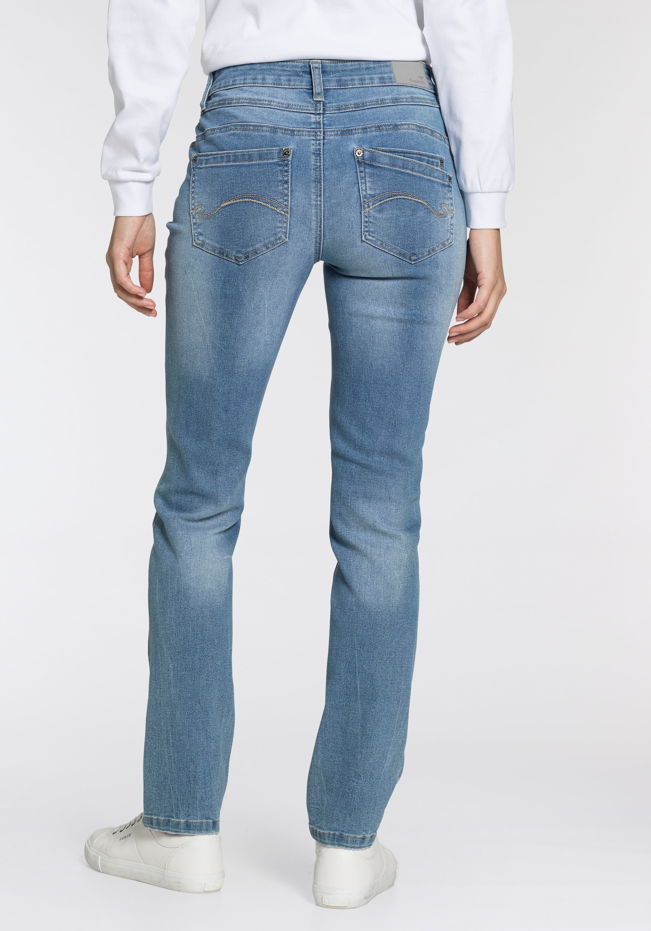 KangaROOS Relax-fit-Jeans »RELAX-FIT HIGH WAIST«, knöchelfreie Schnittform, krempelbare Beinabschlüsse