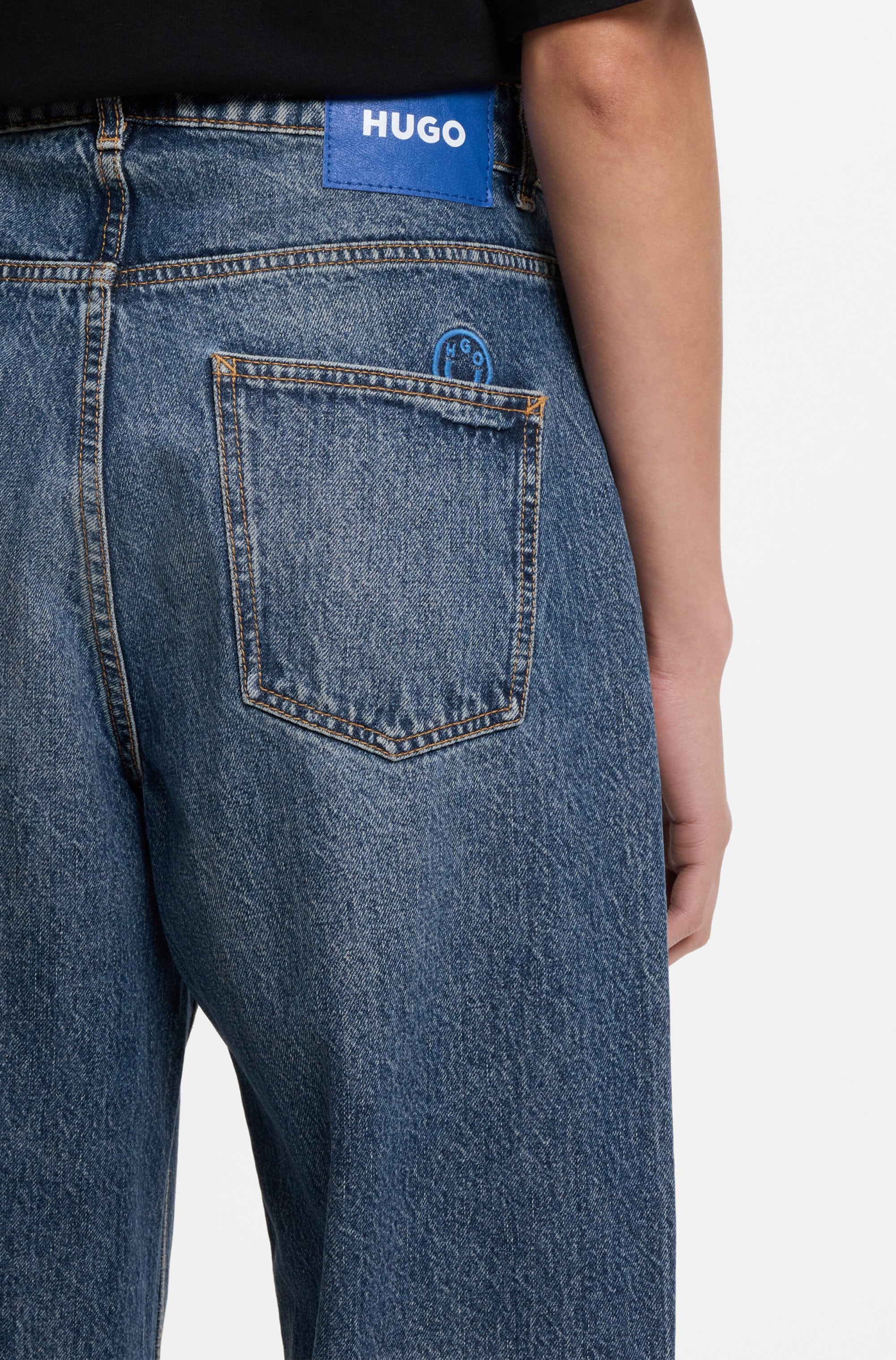 HUGO Jeans à 5 poches »Leni« coupe ample avec taille basse