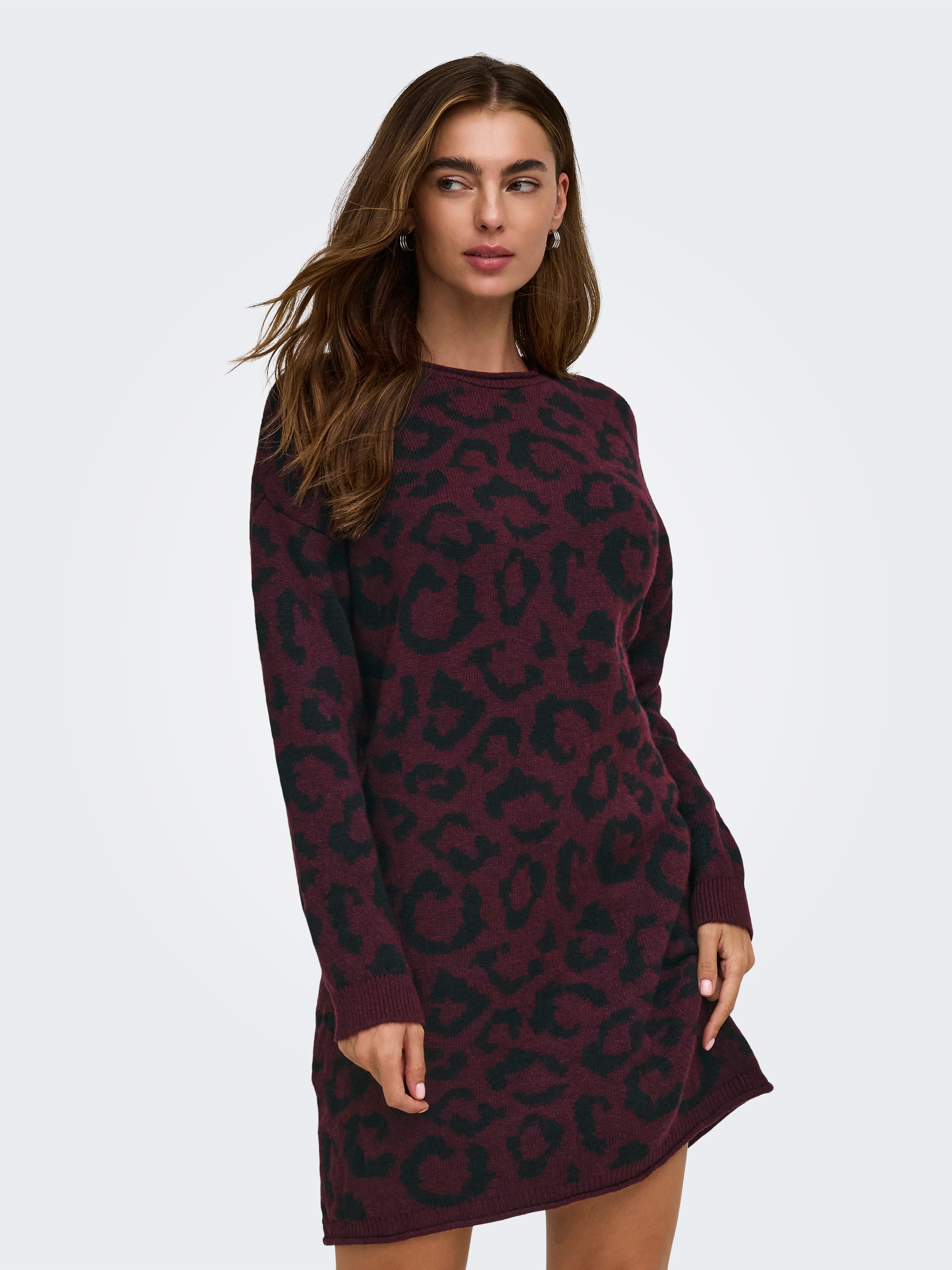 Image of ONLY Strickkleid "ONLJADE PATTERN LS O-NECK DRESS RP KNT" Kunstfaser, regular fit
