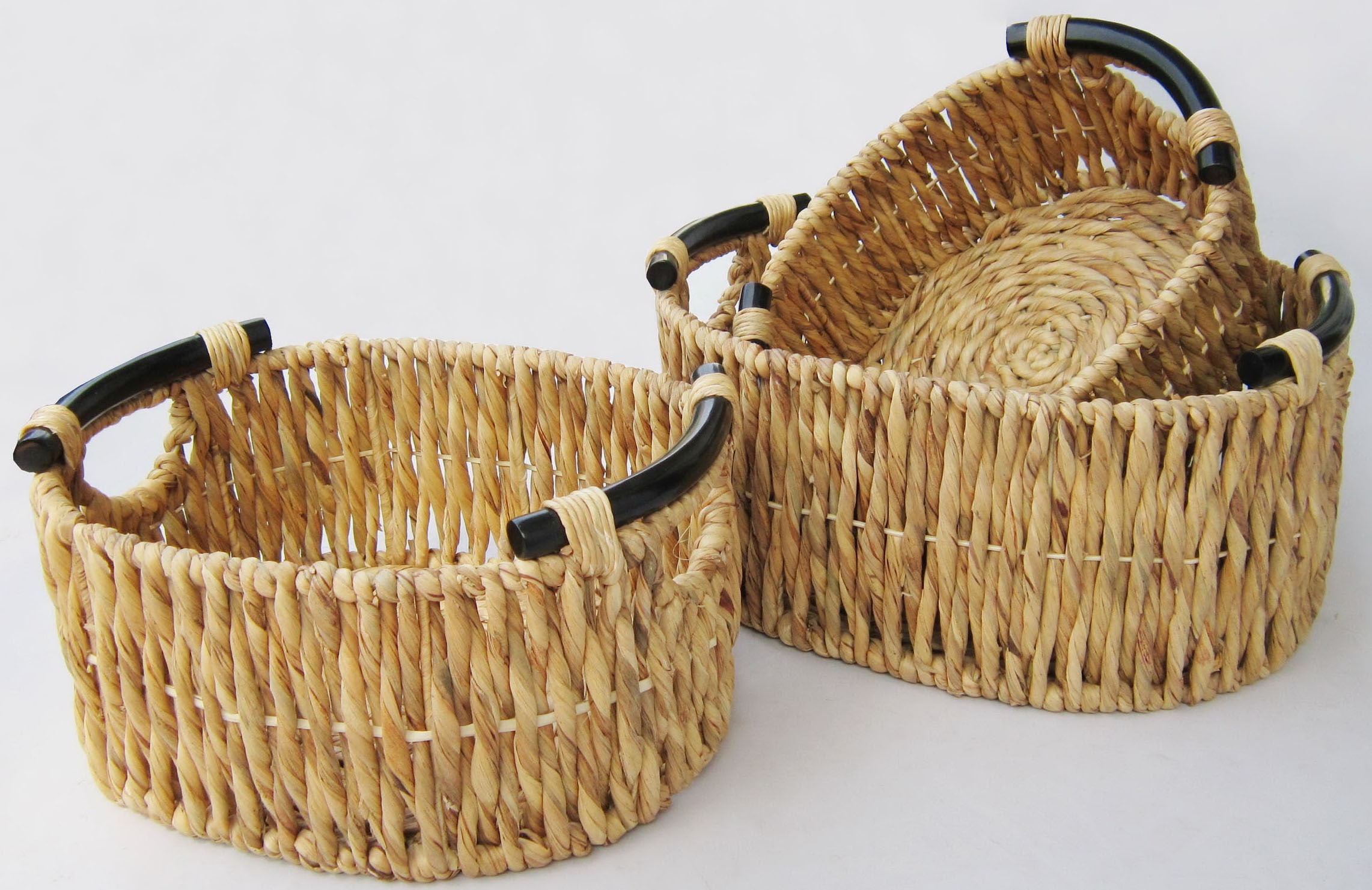 Image of ARTRA Aufbewahrungskorb »3er Set Aufbewahrungskörbe KEA aus Wasserhyazinthe mit Holzgriff natur« bei Ackermann Versand Schweiz