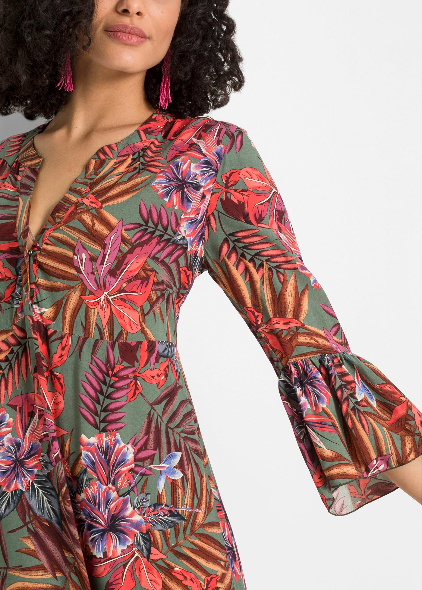 bonprix Maxikleid für Frühling und Sommer, aus Viskose, A-Linien-Passform