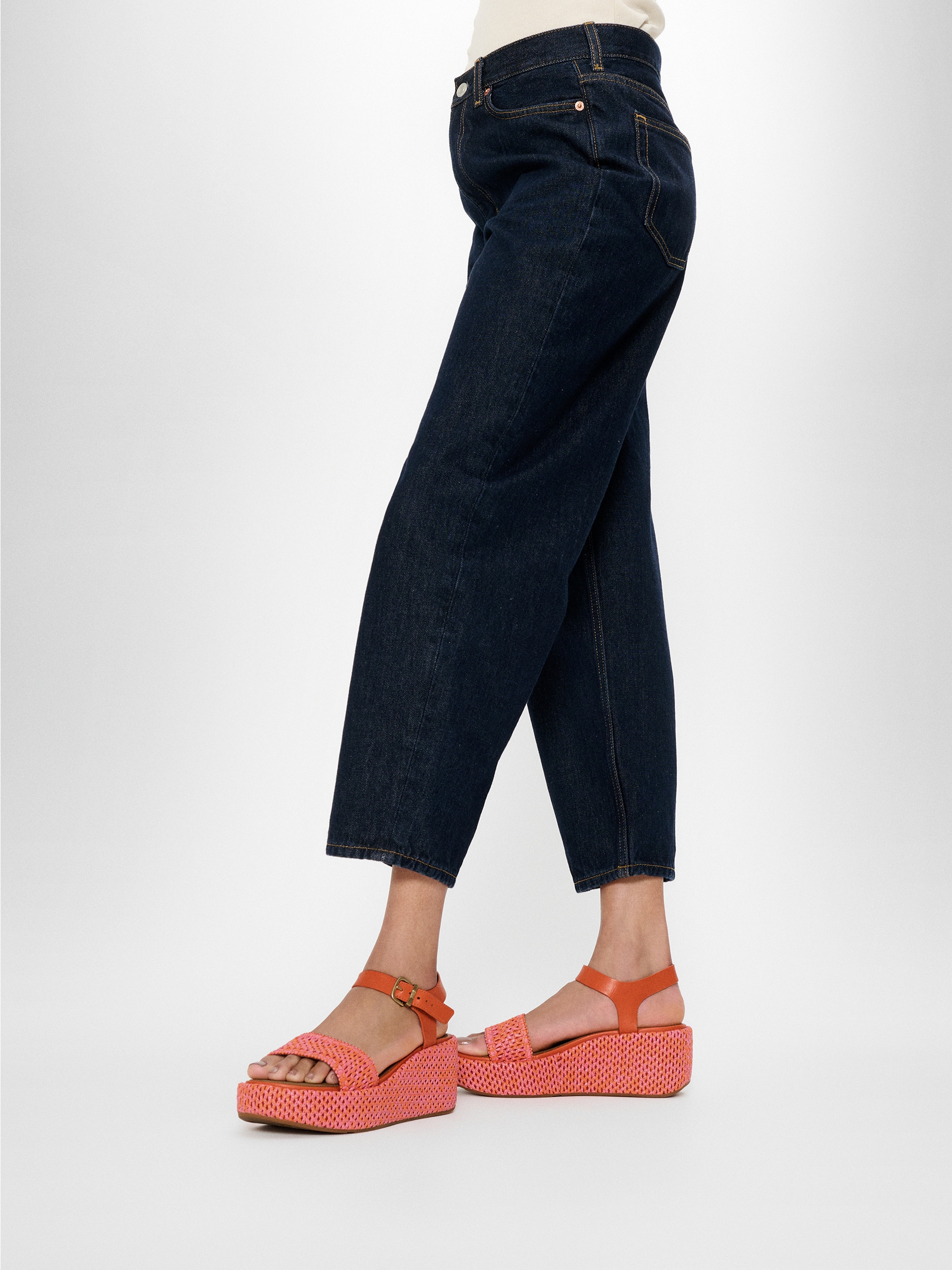 Fitflop Keilsandalette »PLATFFORMS WOVEN WEDGE«  , Plateau Sandale, Sommerschuh in raffinierter Optik