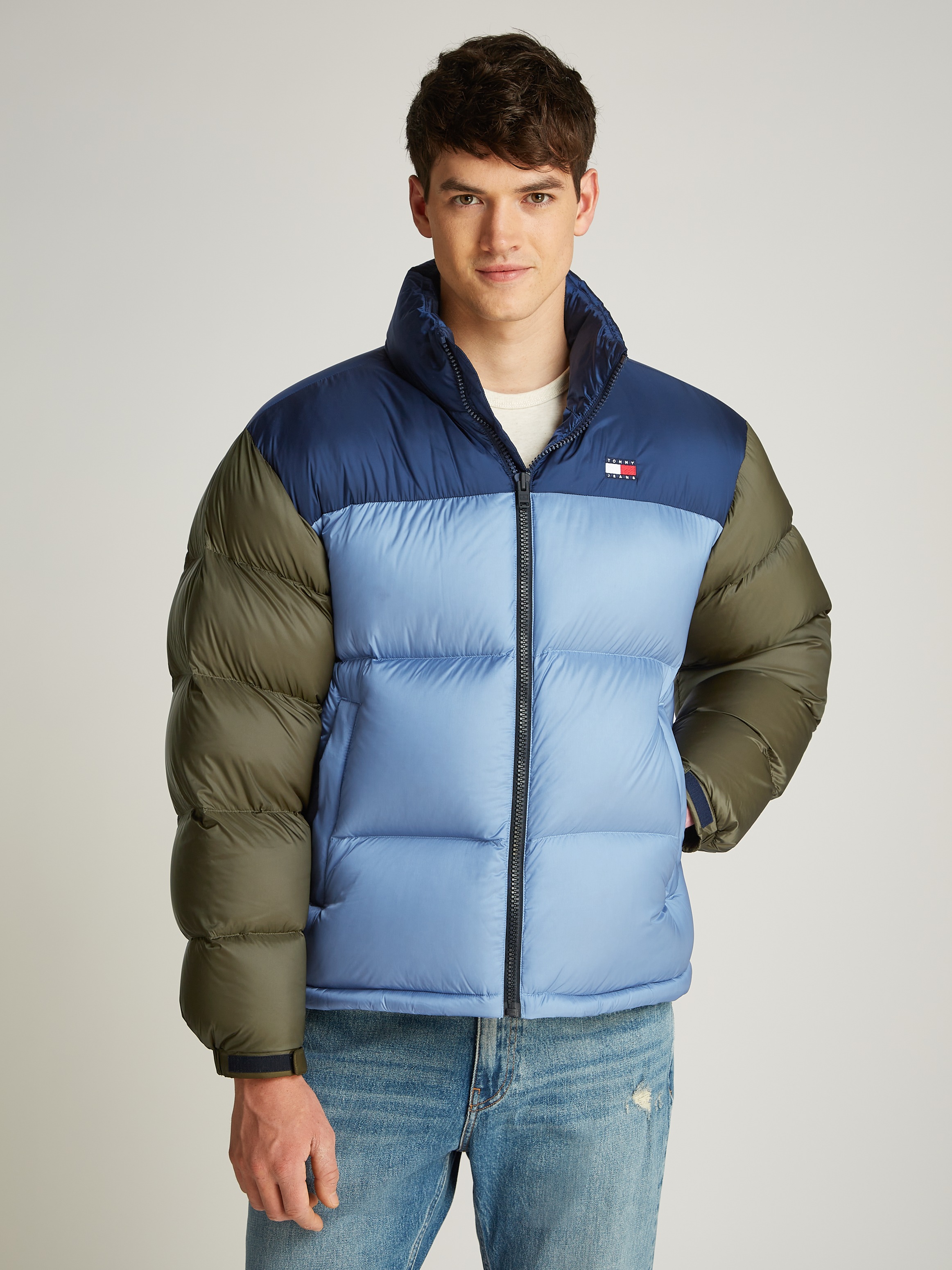 Image of Tommy Jeans Steppjacke "TJM ALASKA PCKBLE HD PUFFER EXT" mit Logostickerei