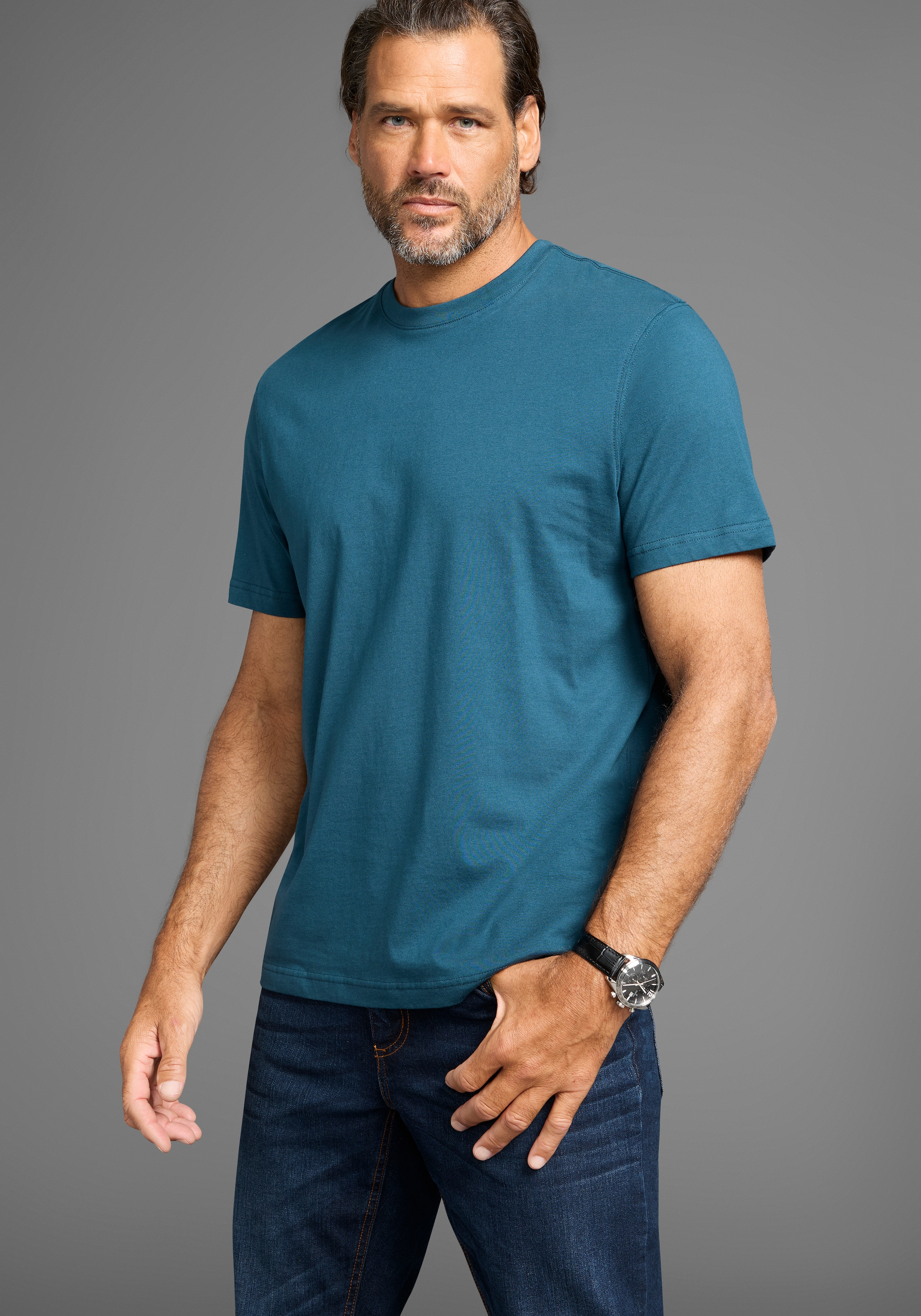 Man's World Rundhalsshirt, (5er-Pack), Kurzarm, Regular Fit, unifarben, Rundhals, aus Baumwolle