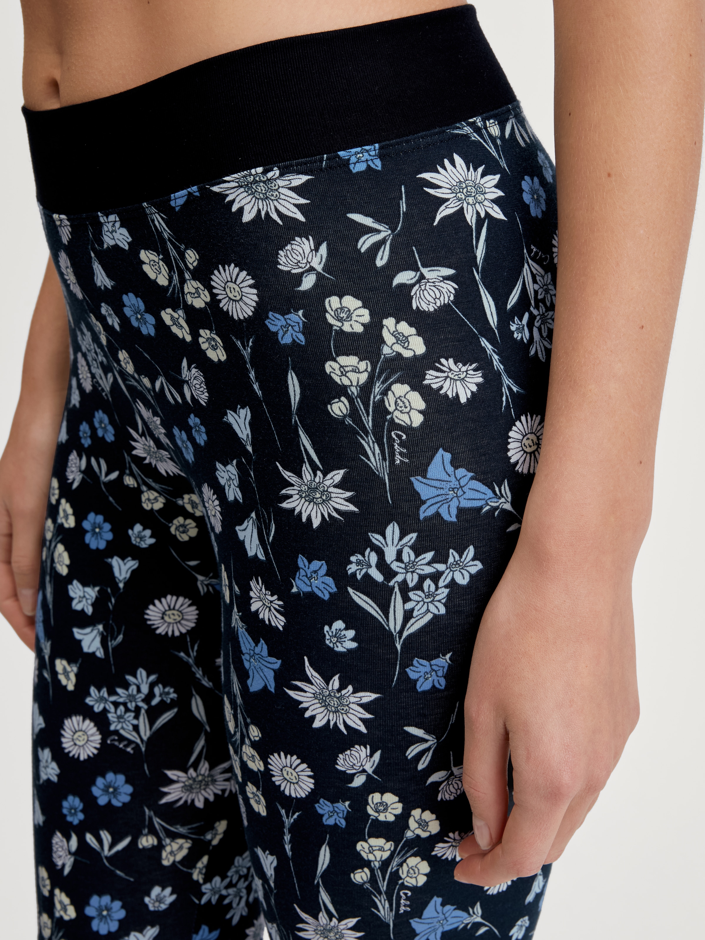 CALIDA Leggings »Elastic Trend«, floraler Print, Baumwollmix, weicher elastischer Bund, bequem