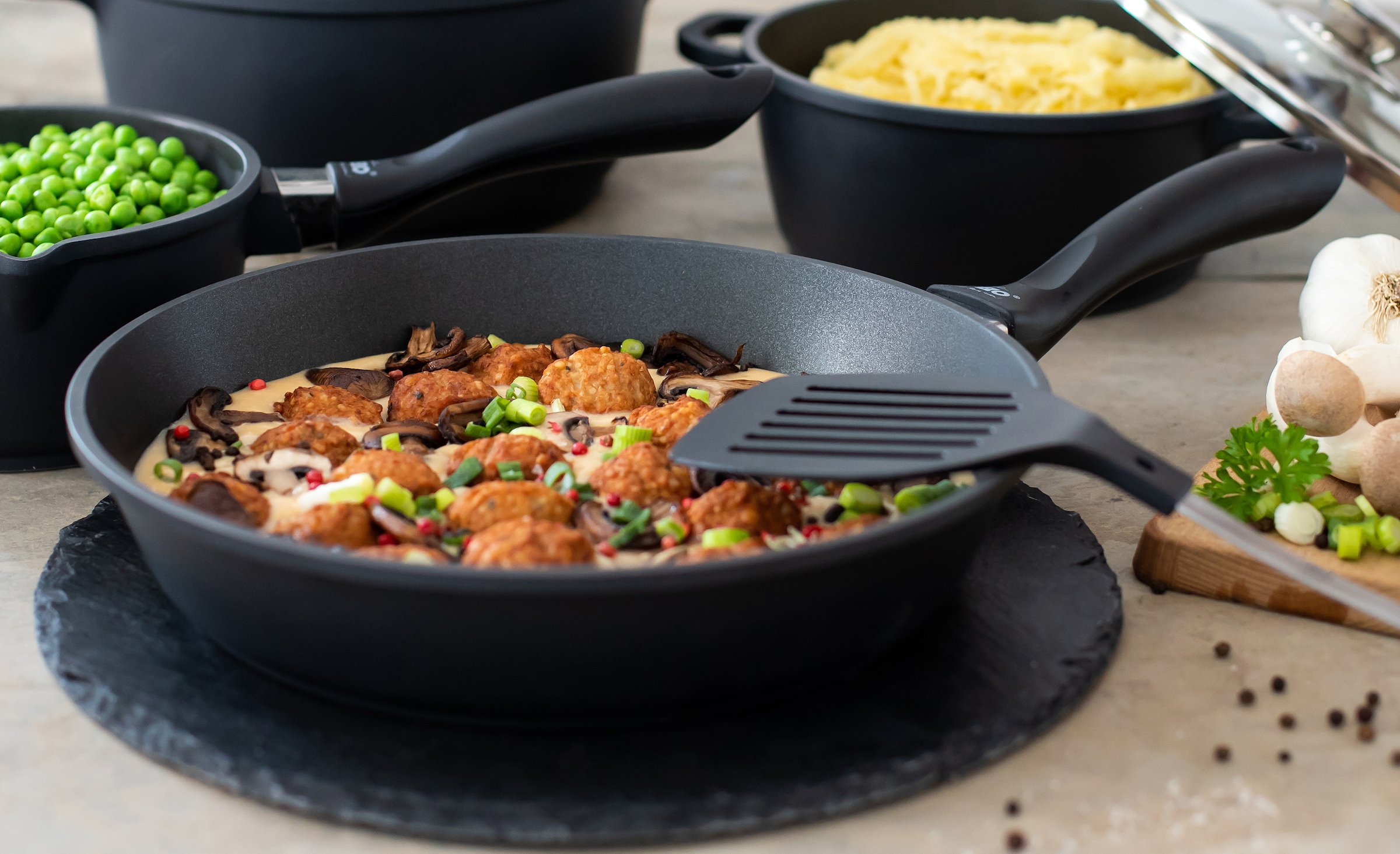 Elo Pfannen-Set »Alucast« Aluminiumguss Set, je 1 Pfanne Ø 20/24/28 cm, H: 4,5/5/6 cm, 3 Stk. tlg. Induktion