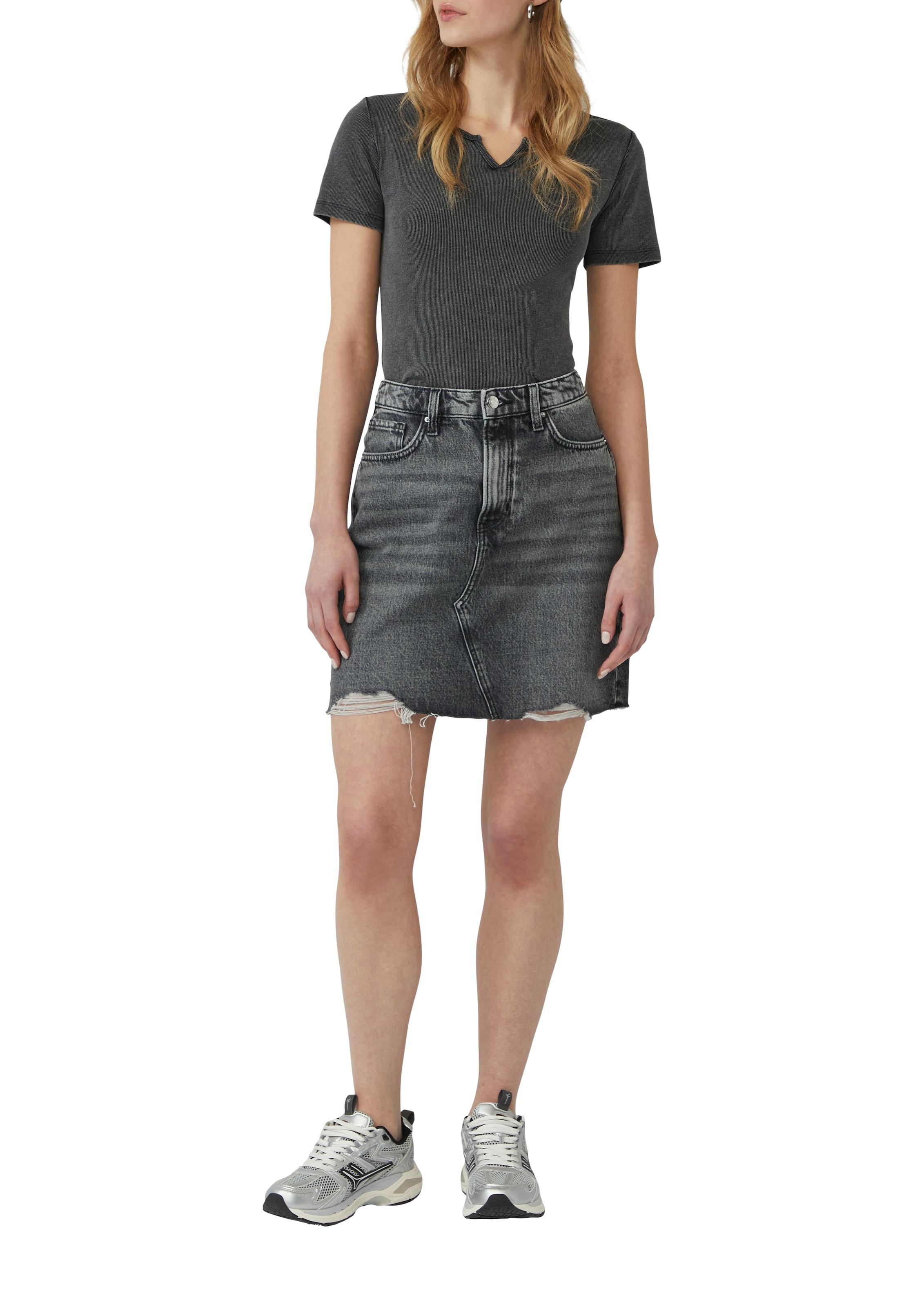 QS T-Shirt, in Ripp-Optik und mit Splitneck