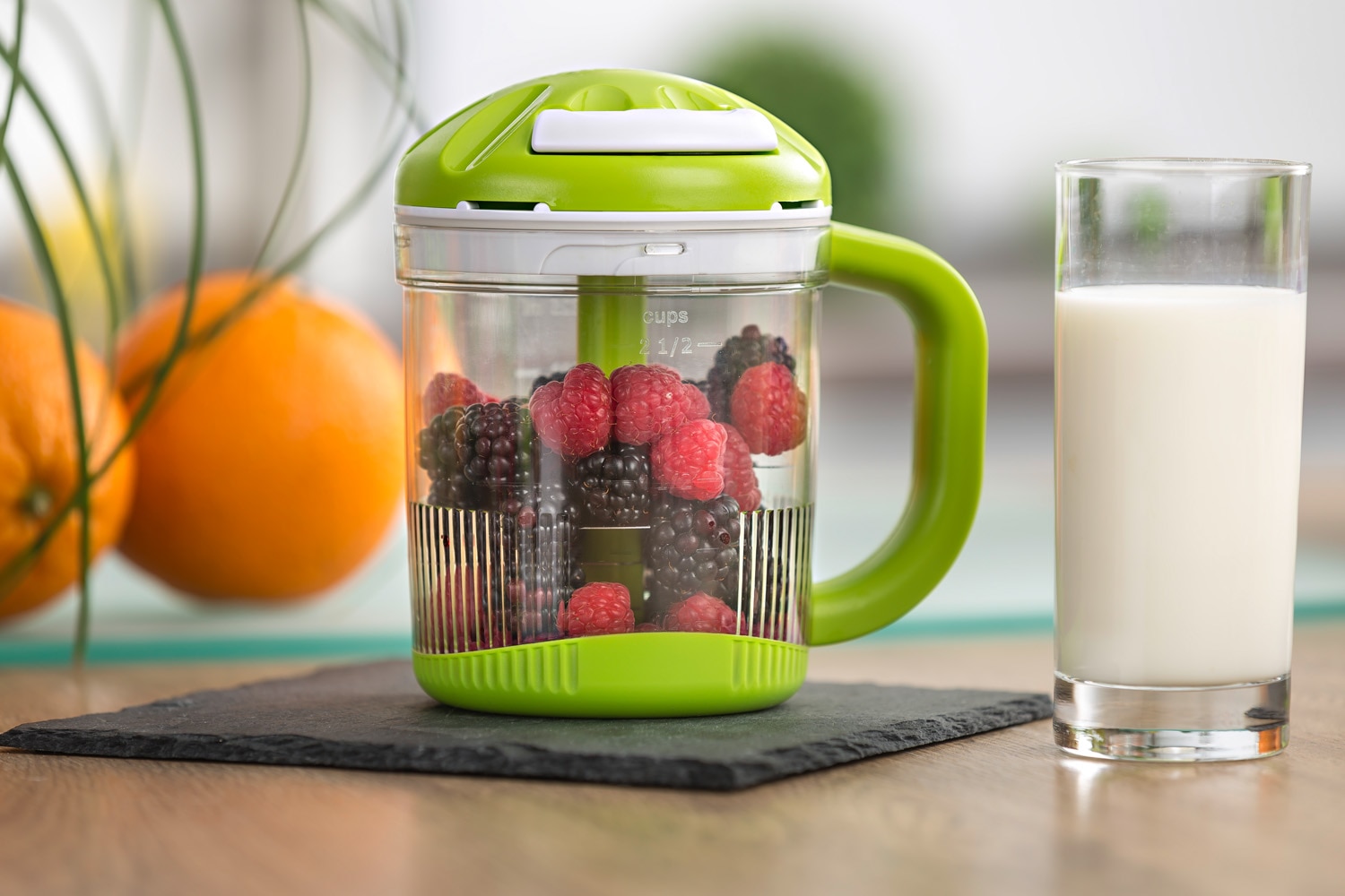 Genius Coupe légumes en tranches »Nicer Dicer mit 14 Klingen inkl. Twist N Joy, Set 6tlg« Super handlich und immer im Einsatz, inkl. 625 ml Behälter