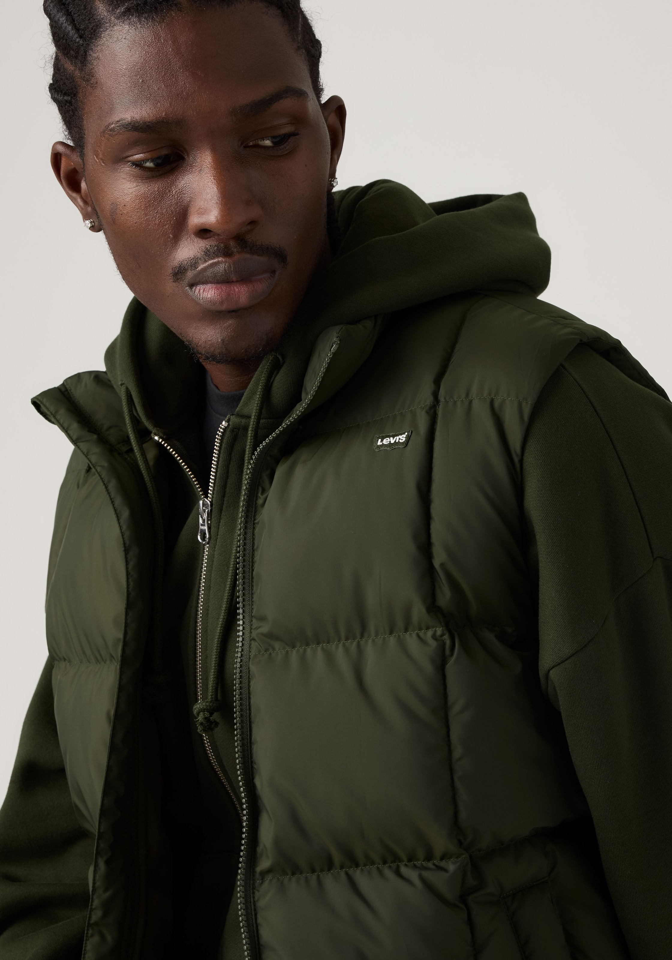 Levi's® Steppweste »PIEDMONT VEST« Hoher Stehkragen, durchgehender Reissverschluss